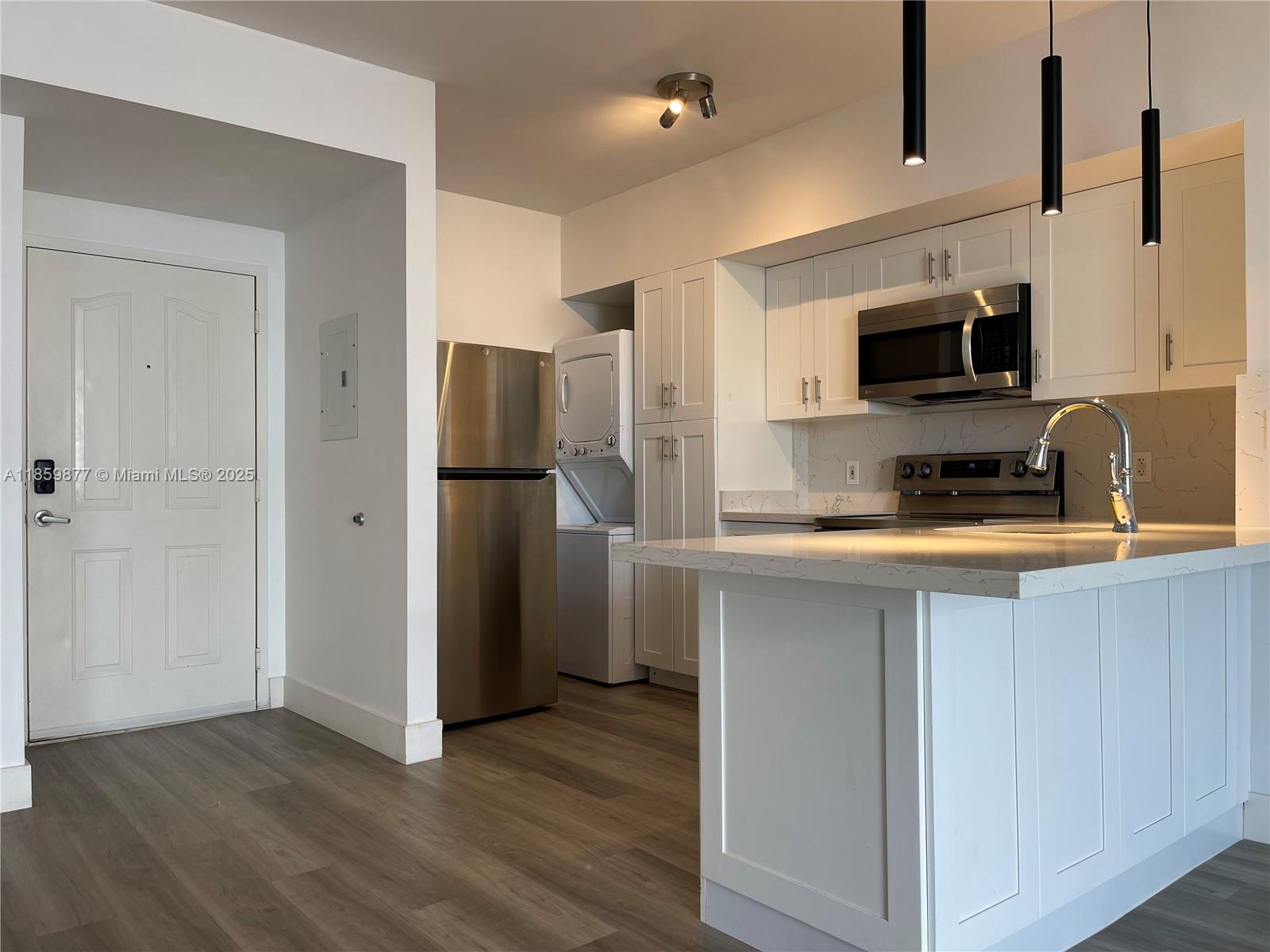 Property photo # 6
