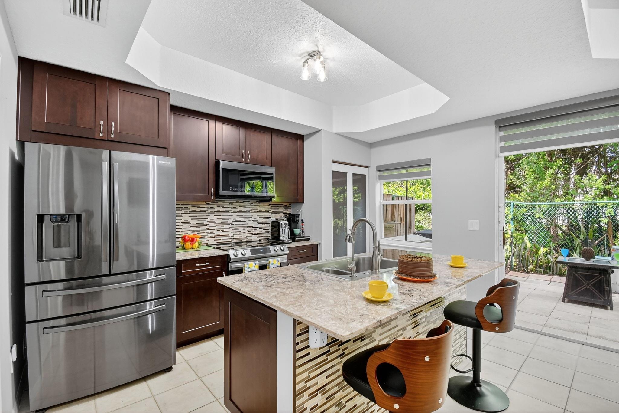 4957 WHITE MANGROVE Way 4957, Dania Beach, FL 33312