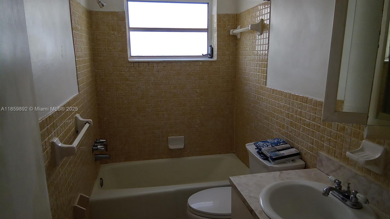 Property photo # 4
