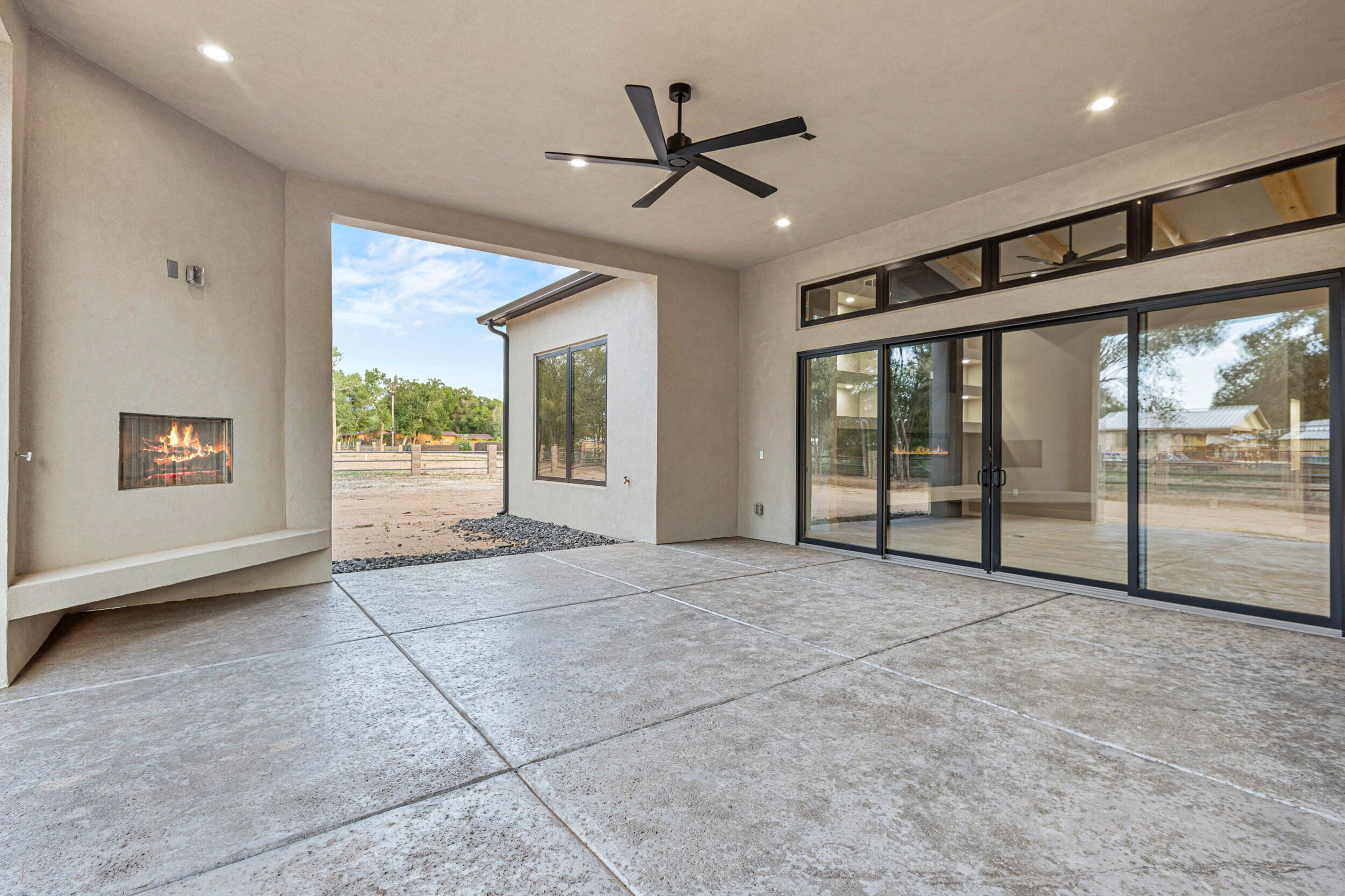 613 VALLE QUERIDO Court NW Patio