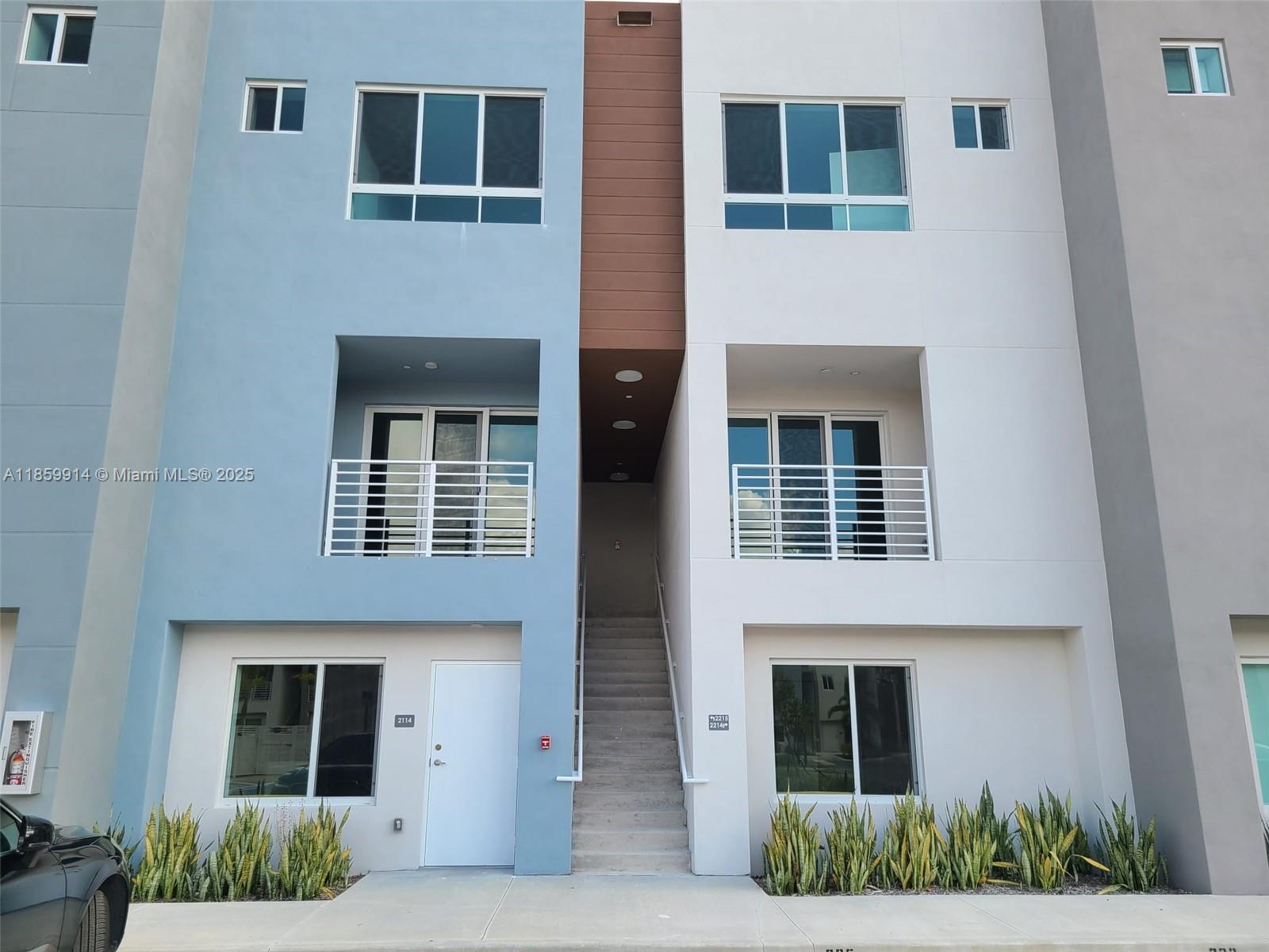 Property photo # 0