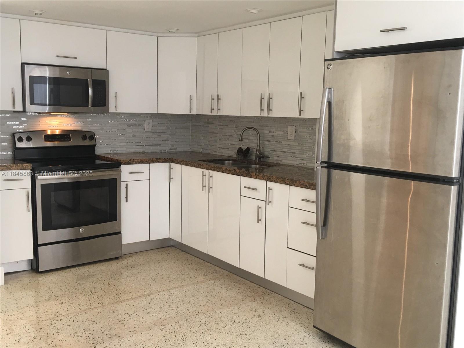 Property photo # 0