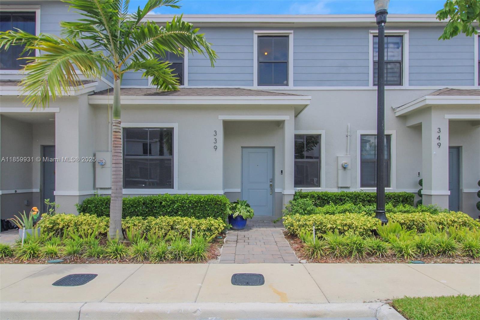 Property photo # 0