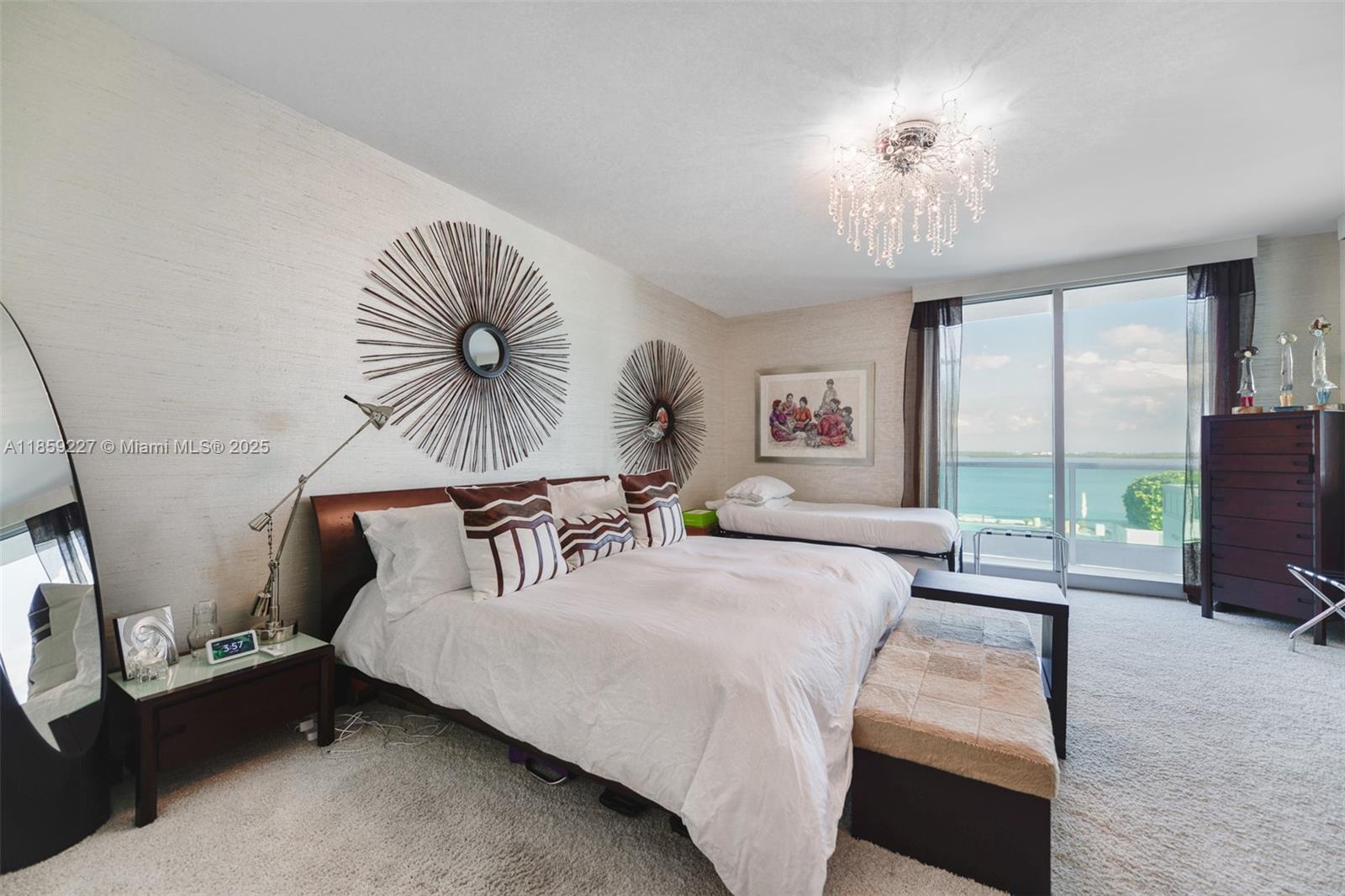1331 Brickell Bay Dr #811, Miami FL 33131