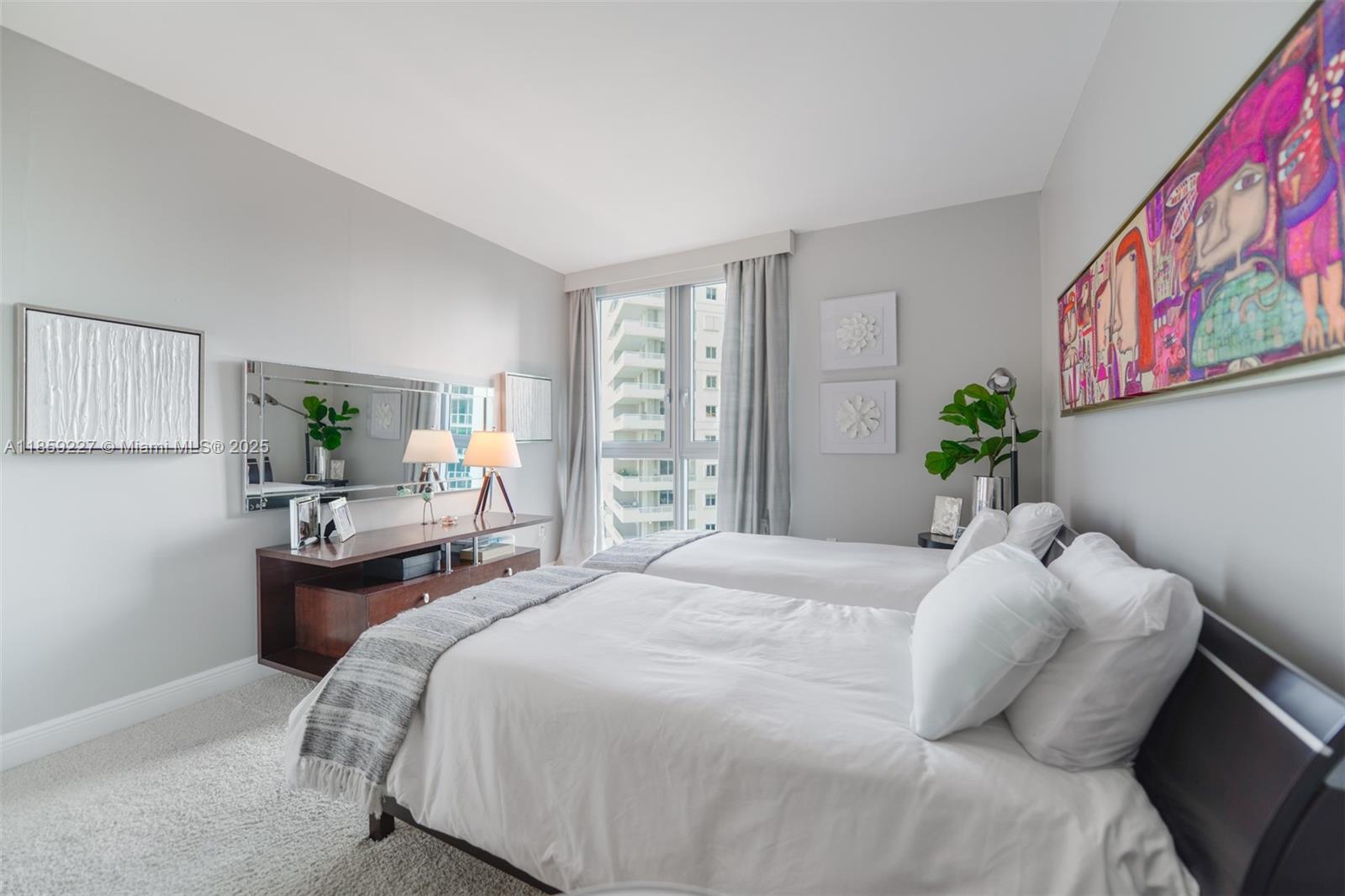 1331 Brickell Bay Dr #811, Miami FL 33131