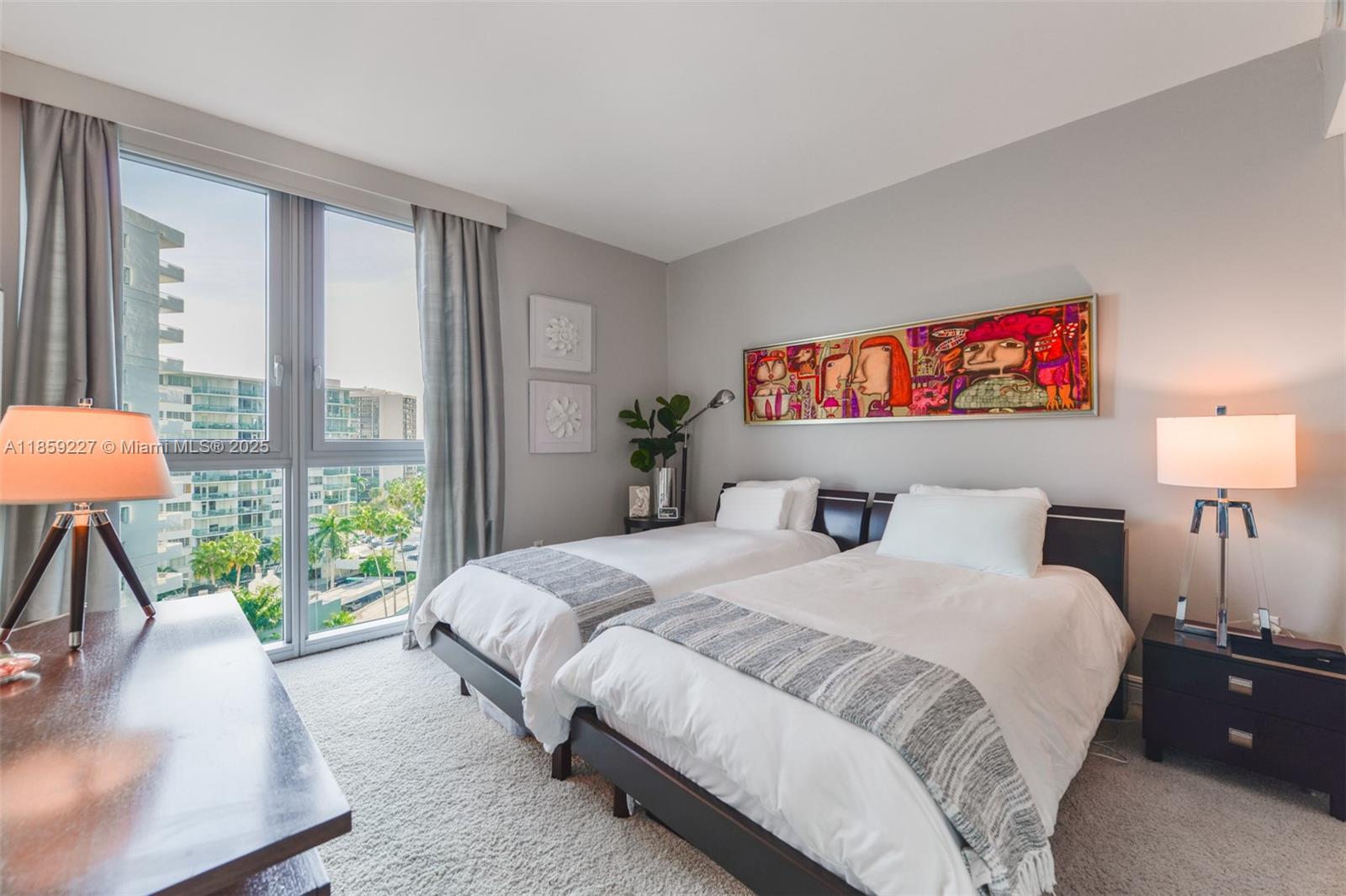 1331 Brickell Bay Dr #811, Miami FL 33131