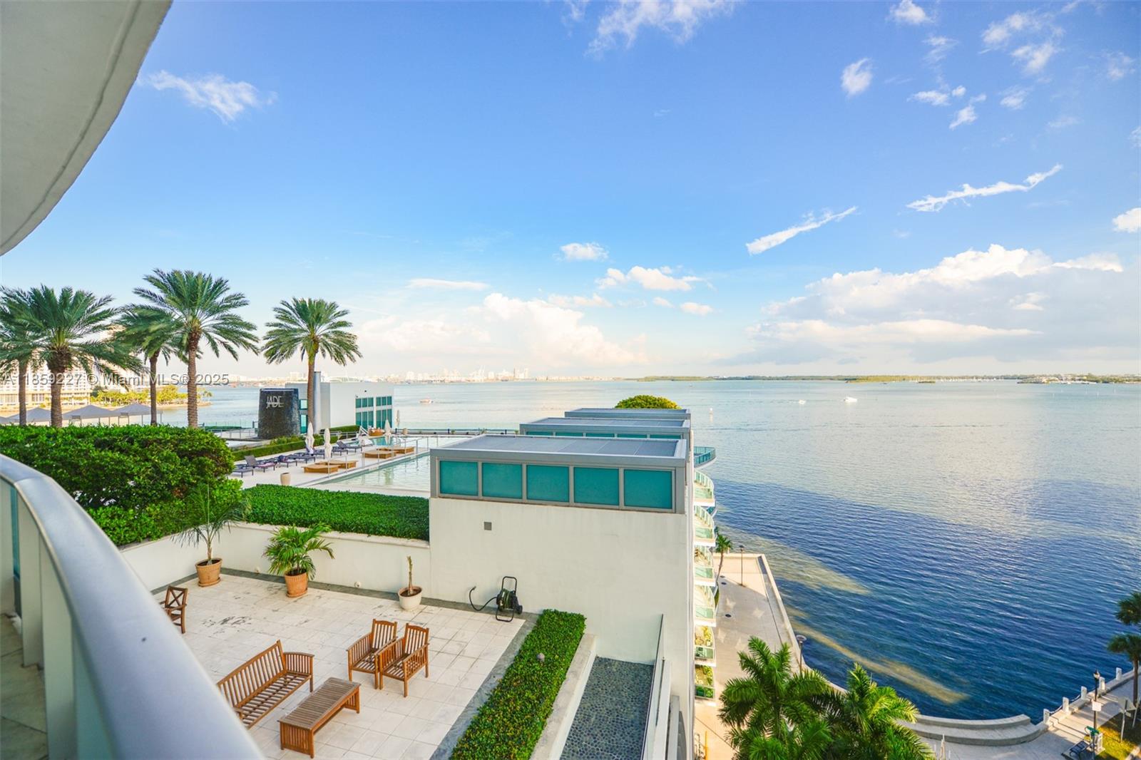1331 Brickell Bay Dr #811, Miami FL 33131