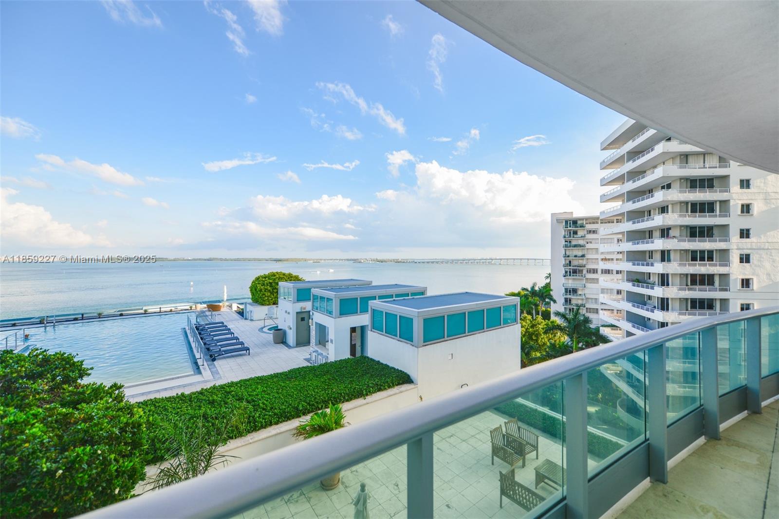 1331 Brickell Bay Dr #811, Miami FL 33131