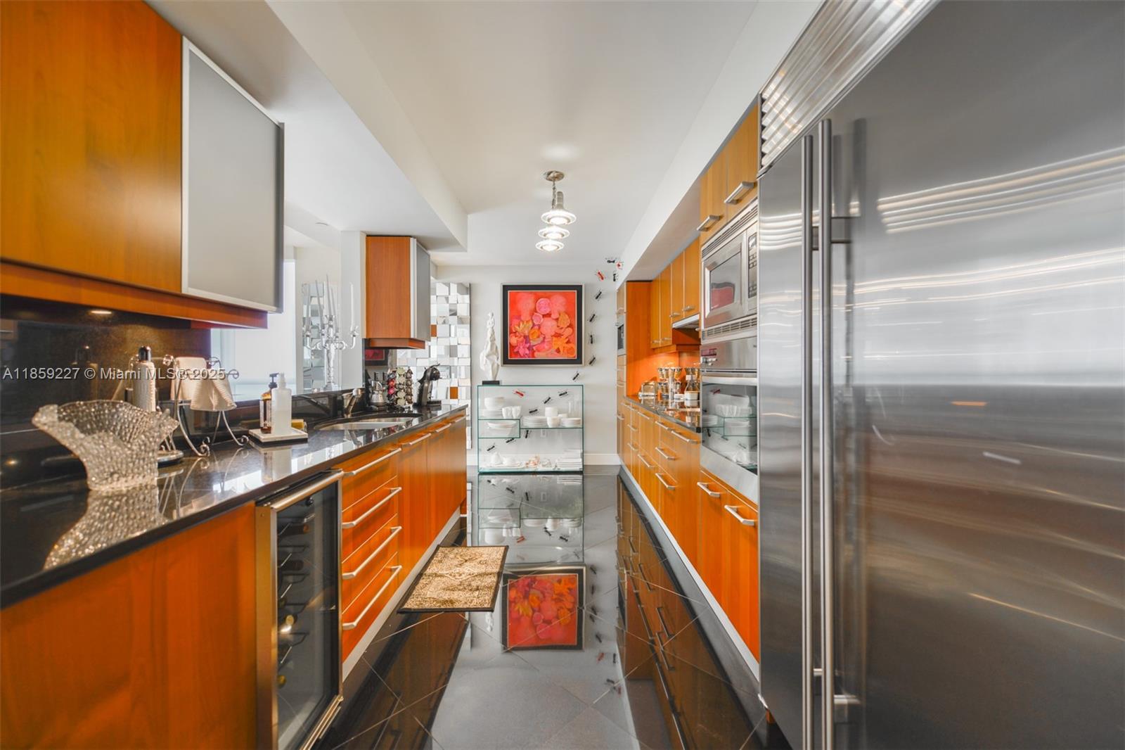 1331 Brickell Bay Dr #811, Miami FL 33131