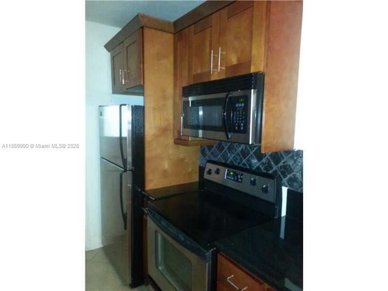 Property photo # 6