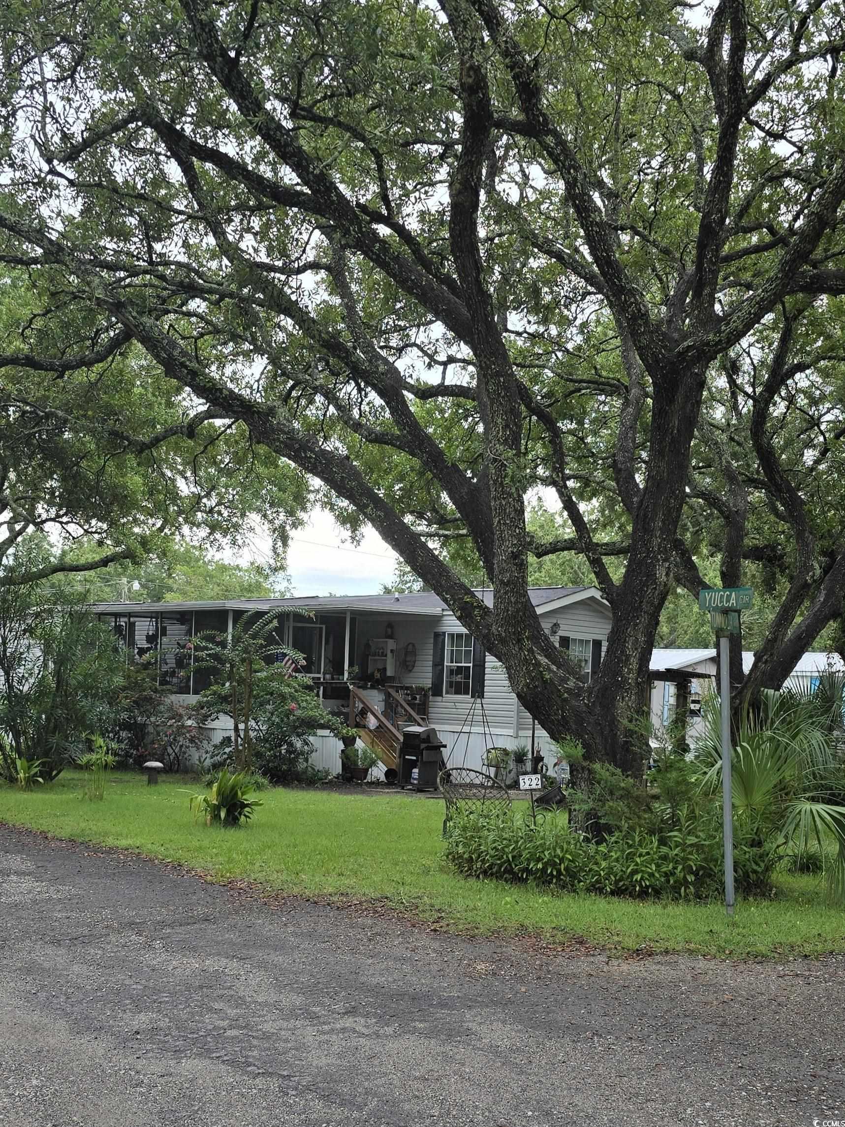 322 Yucca Circle Garden City, SC 29576