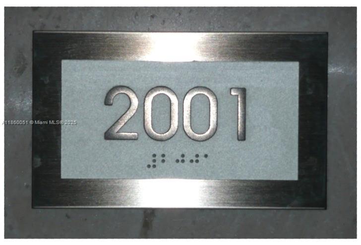 901 Brickell Key Blvd #2001, Miami FL 33131