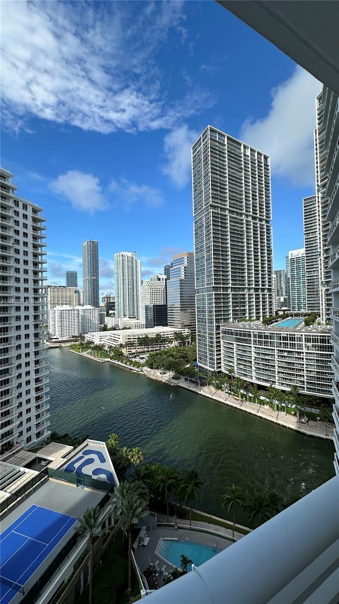 901 Brickell Key Blvd #2001, Miami FL 33131