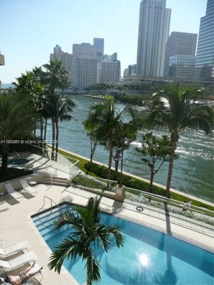 901 Brickell Key Blvd #2001, Miami FL 33131