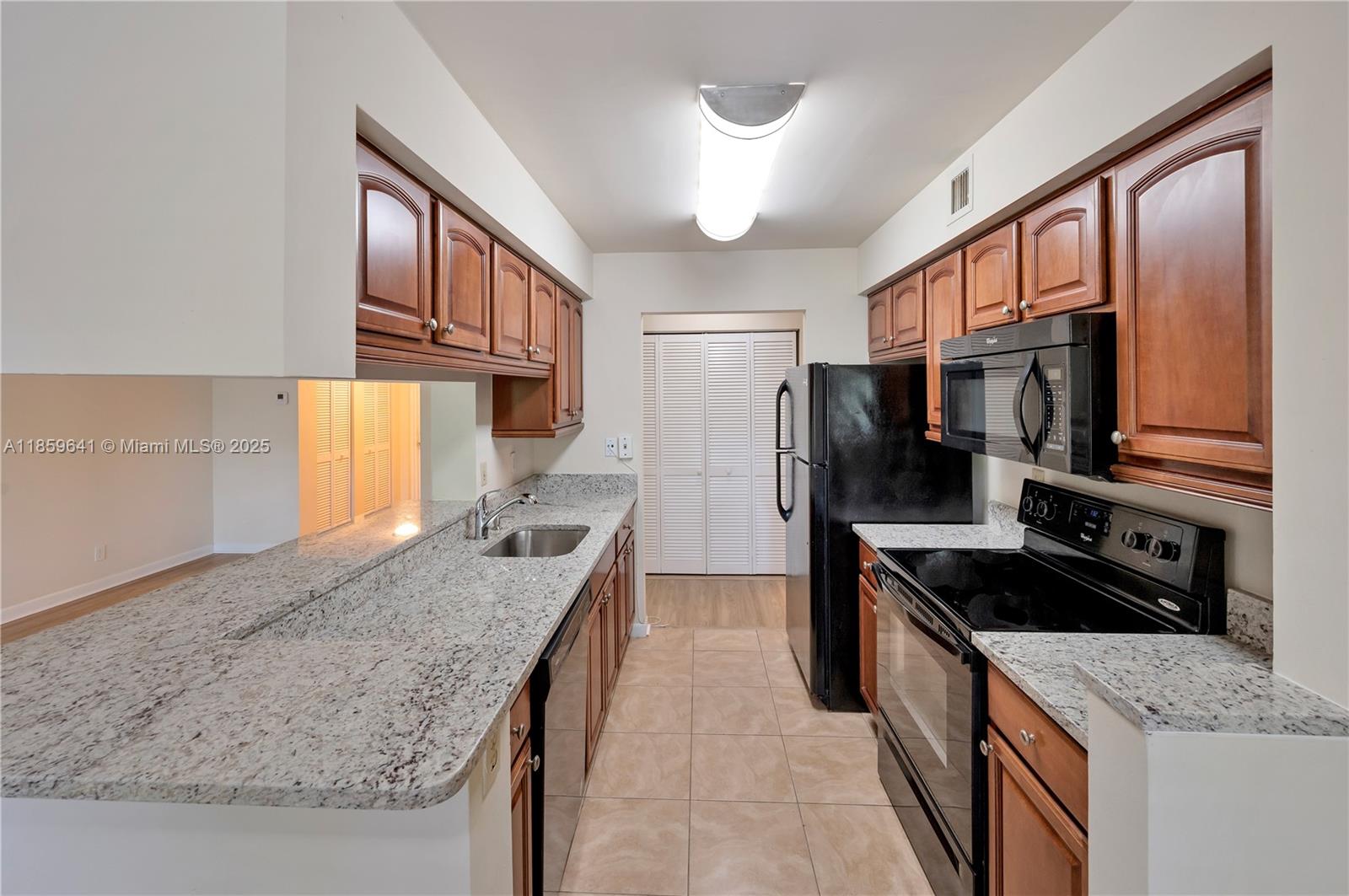 Property photo # 0