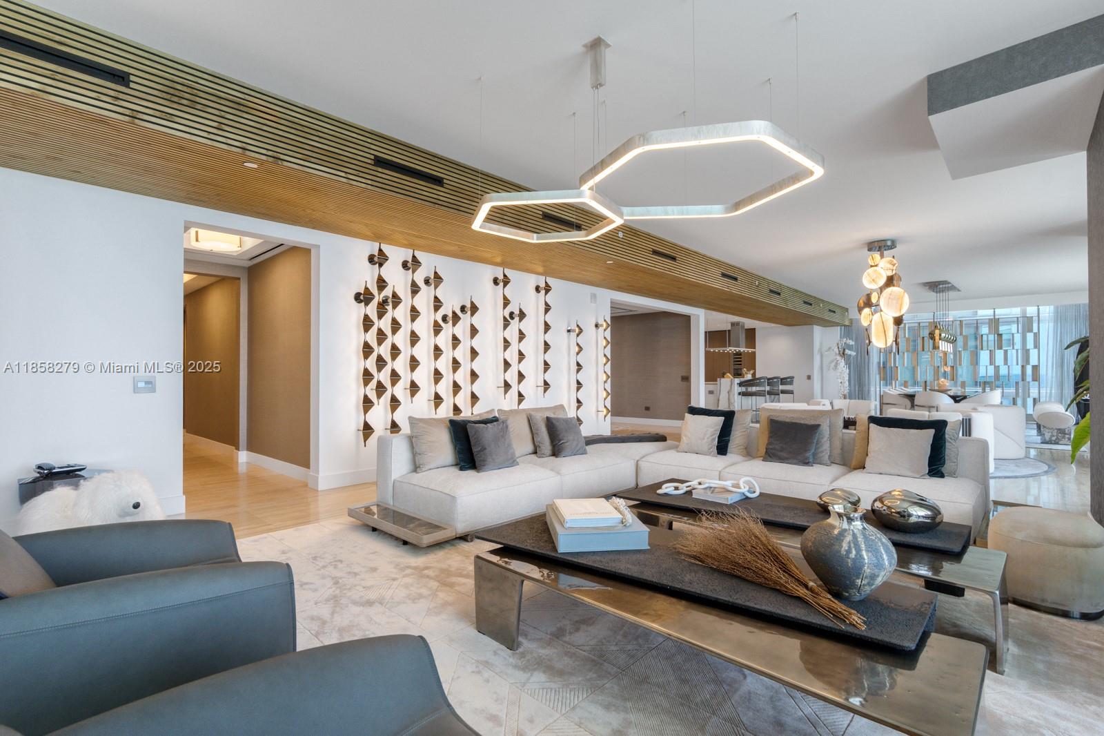 18501 Collins Ave 1401/02