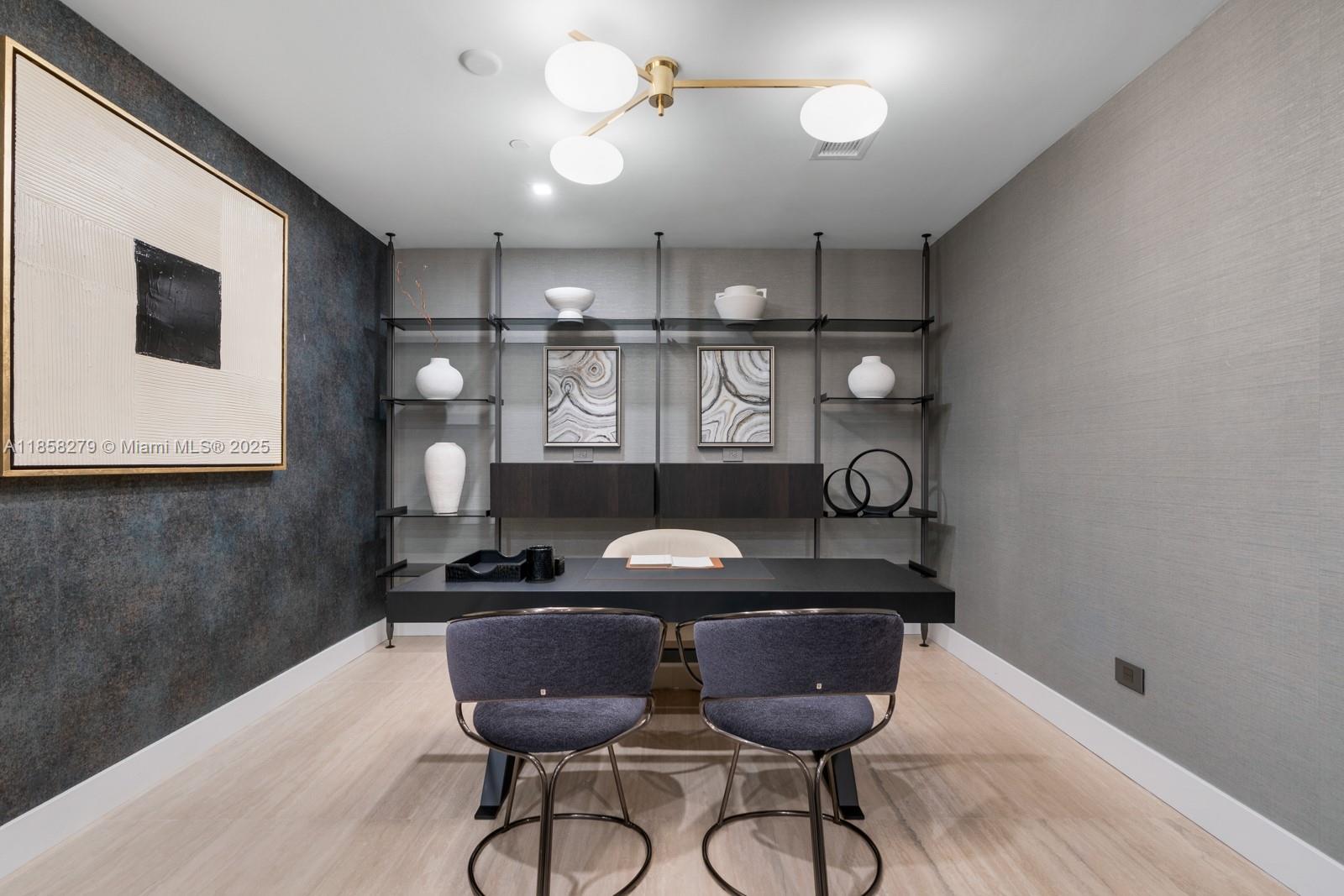 18501 Collins Ave 1401/02