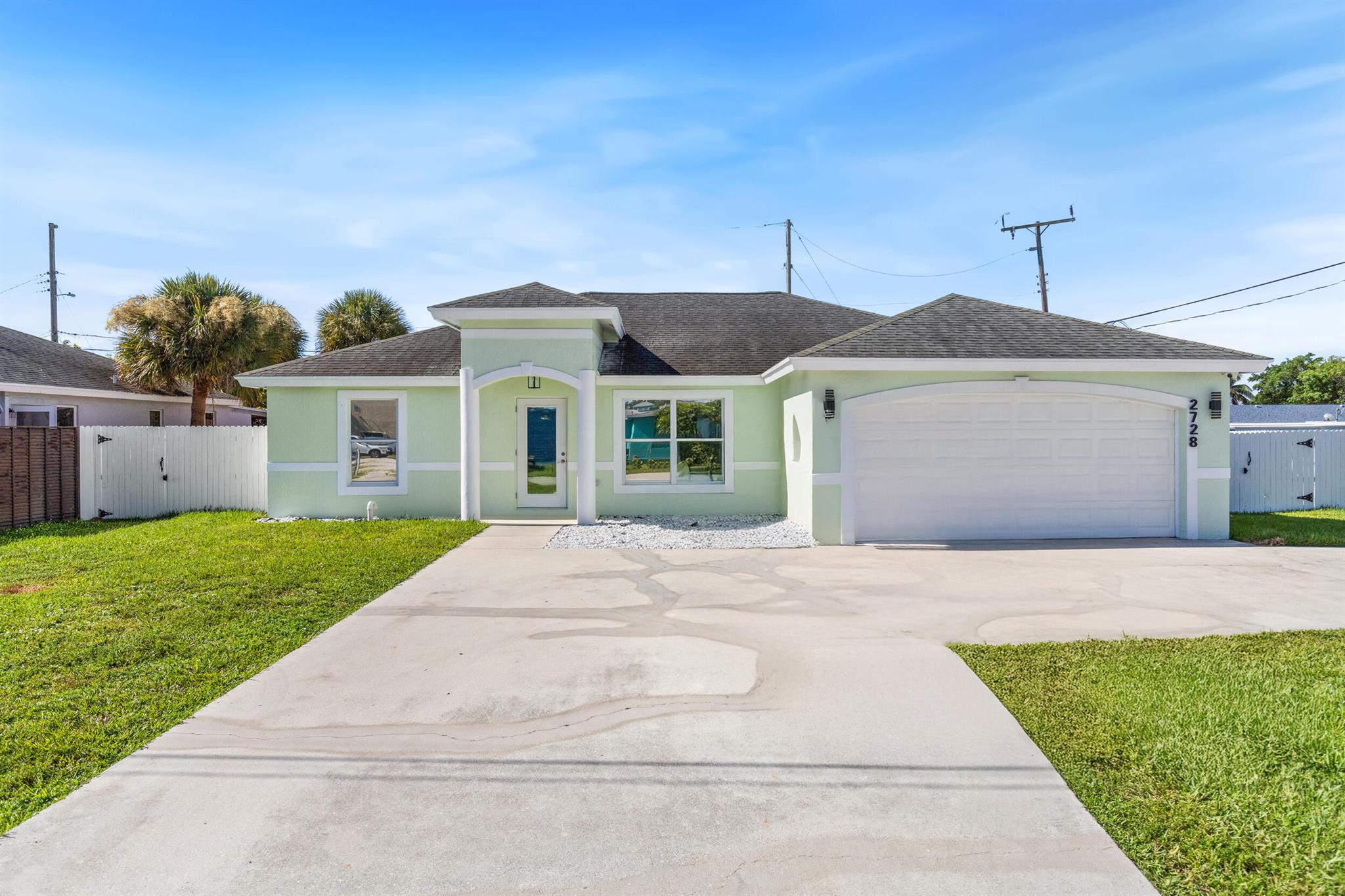 2728 Nelson Drive, Palm Springs, Florida 33406