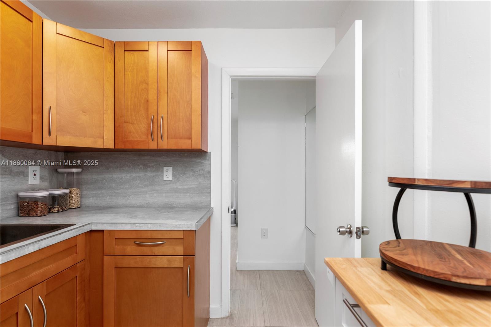 Property photo # 6