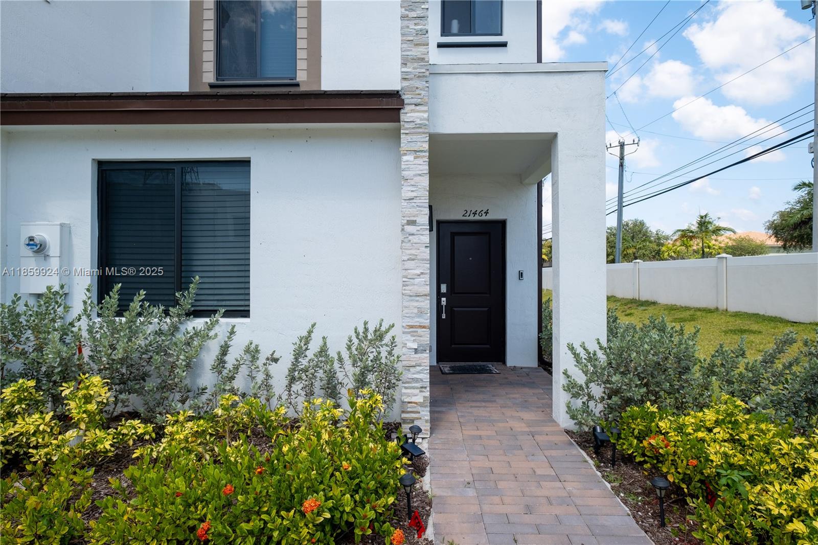Property photo # 8
