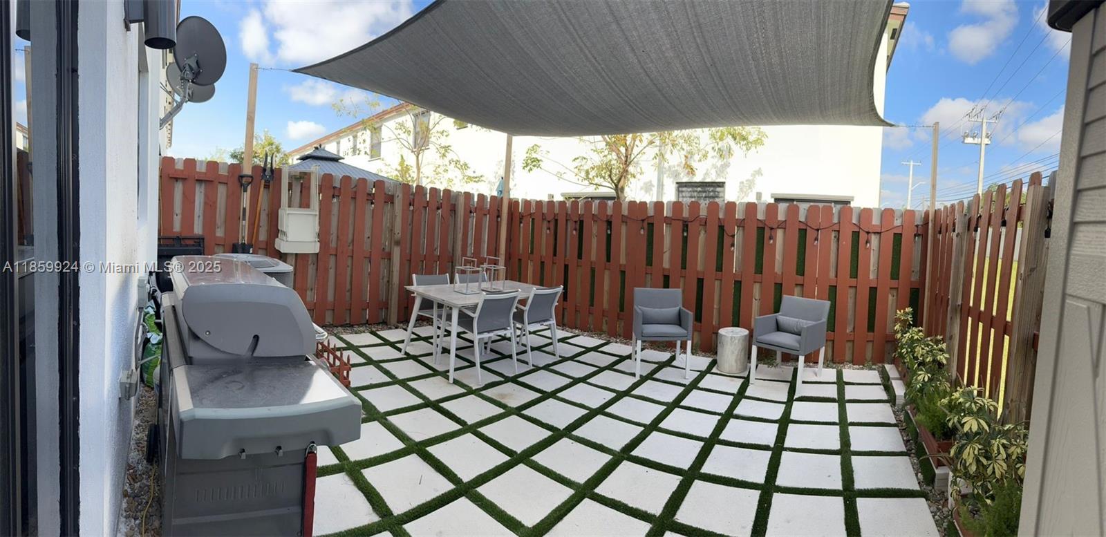 Property photo # 6