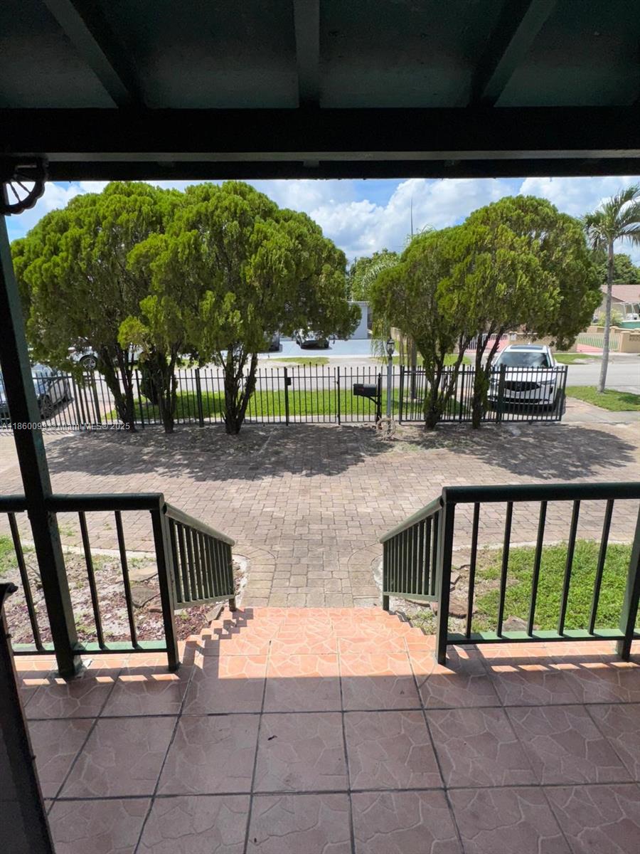 Property photo # 8