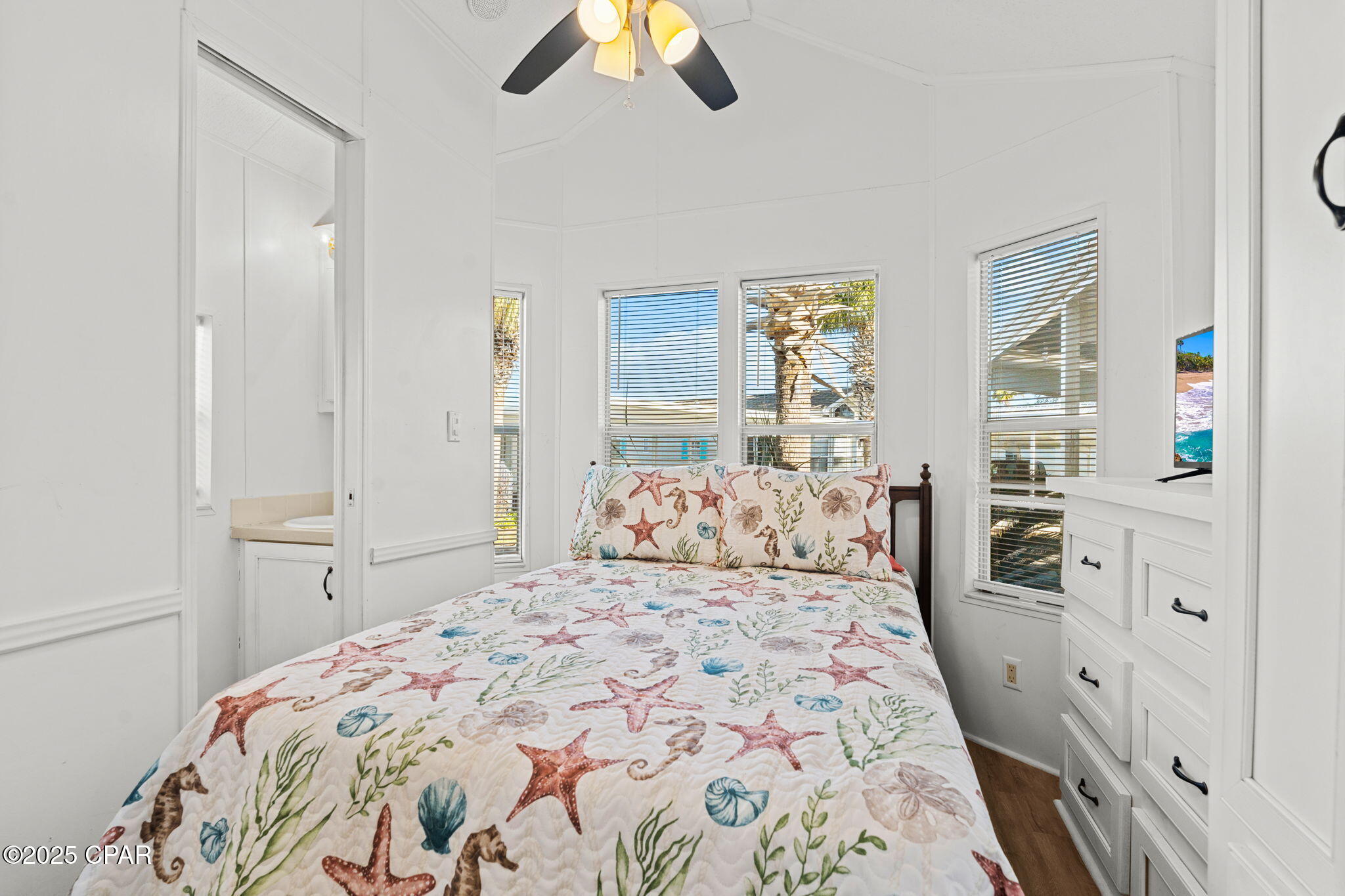 Image 11 For 1219 Thomas Drive 195