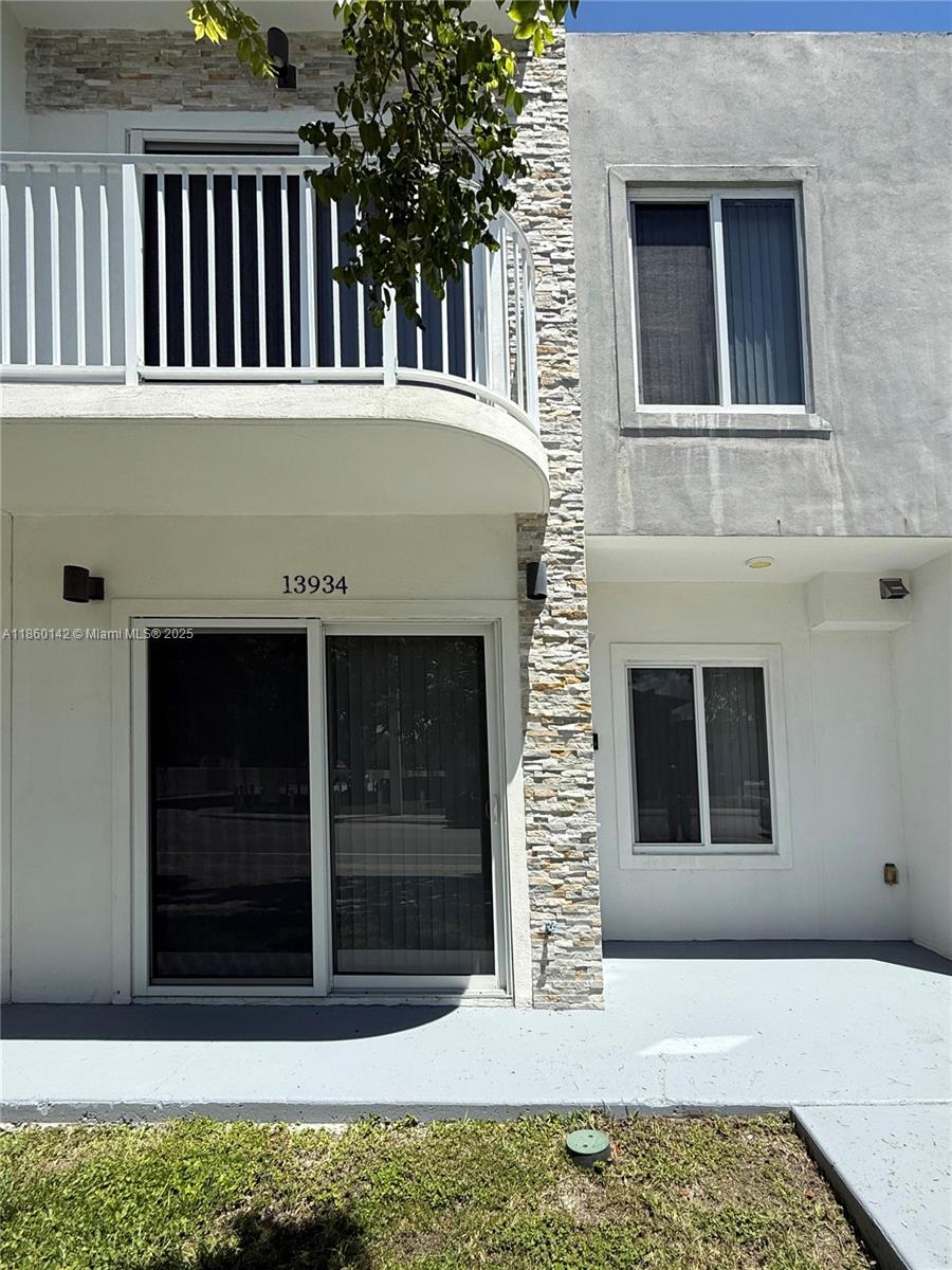 Property photo # 0