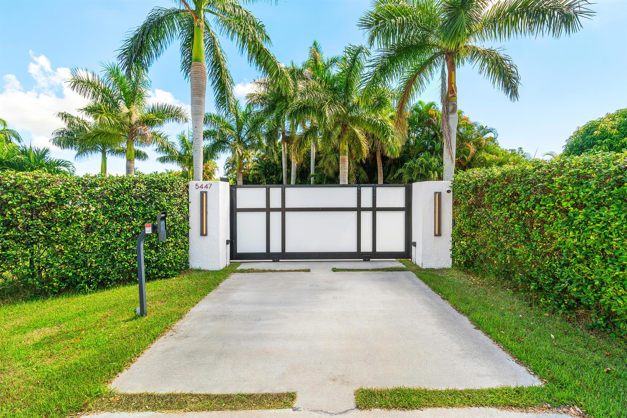 Showcase Image of listing 5447 Center Street