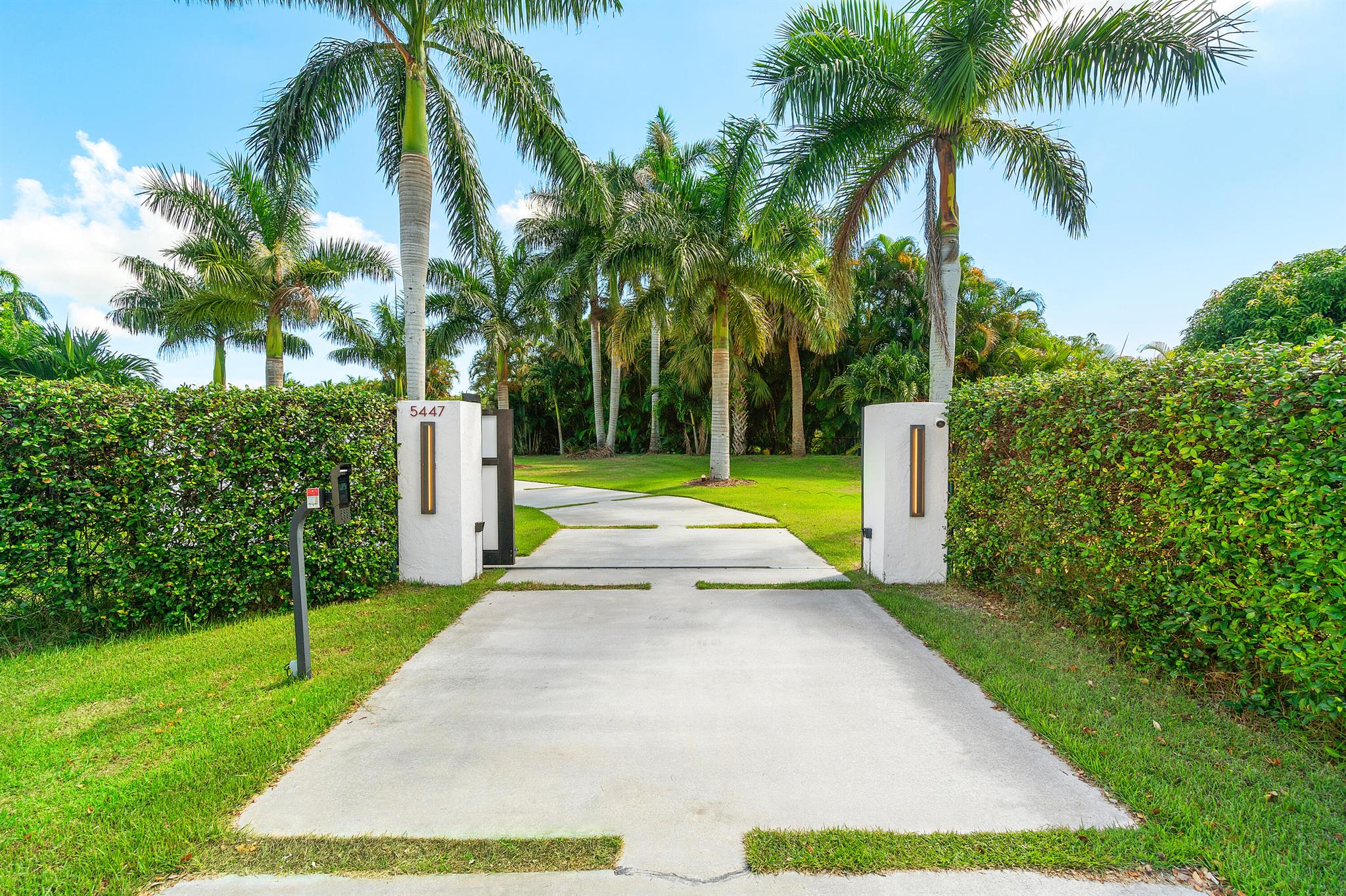 Image to showcase the property located at 5447 Center Street