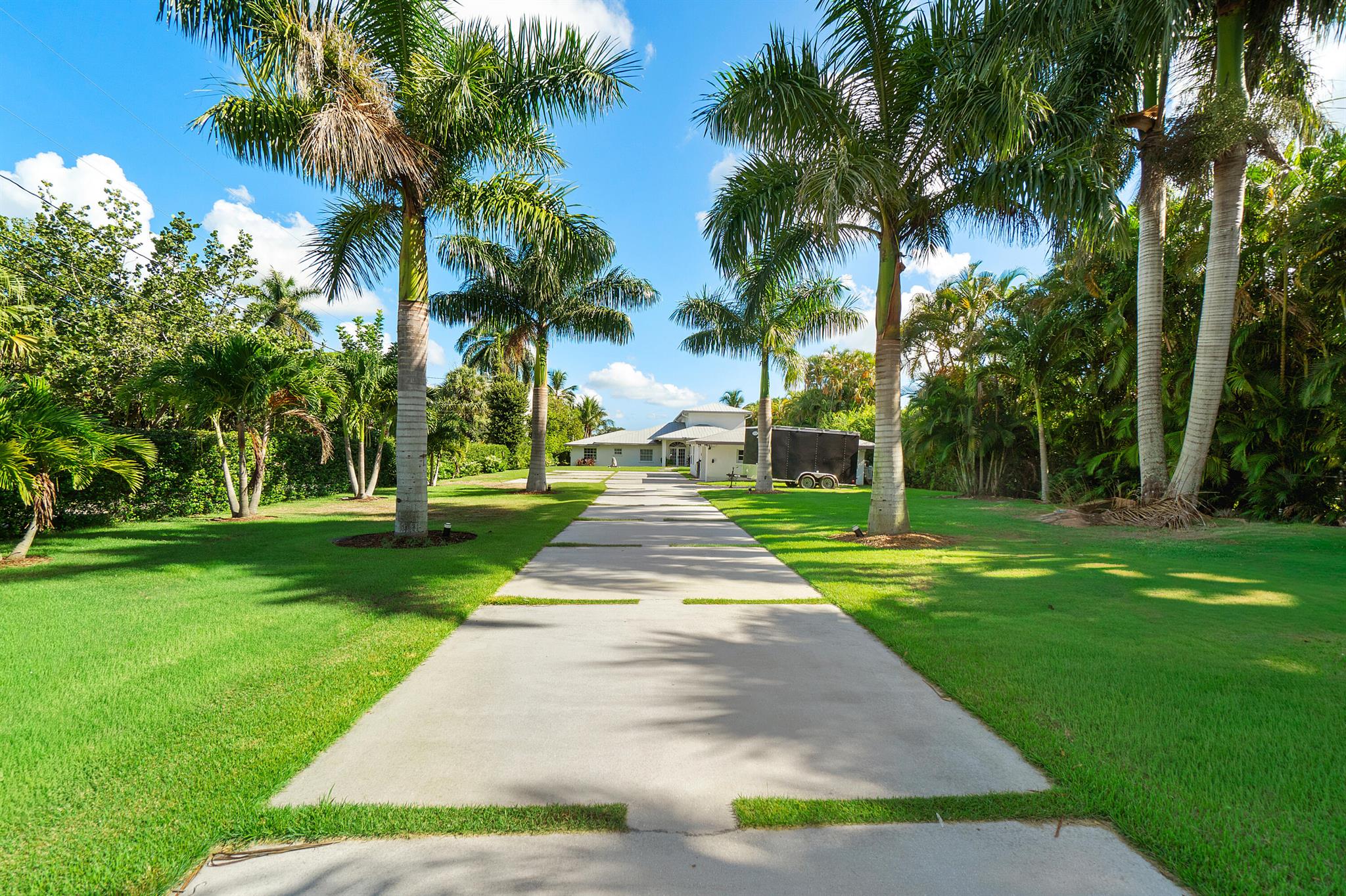 Image to showcase the property located at 5447 Center Street