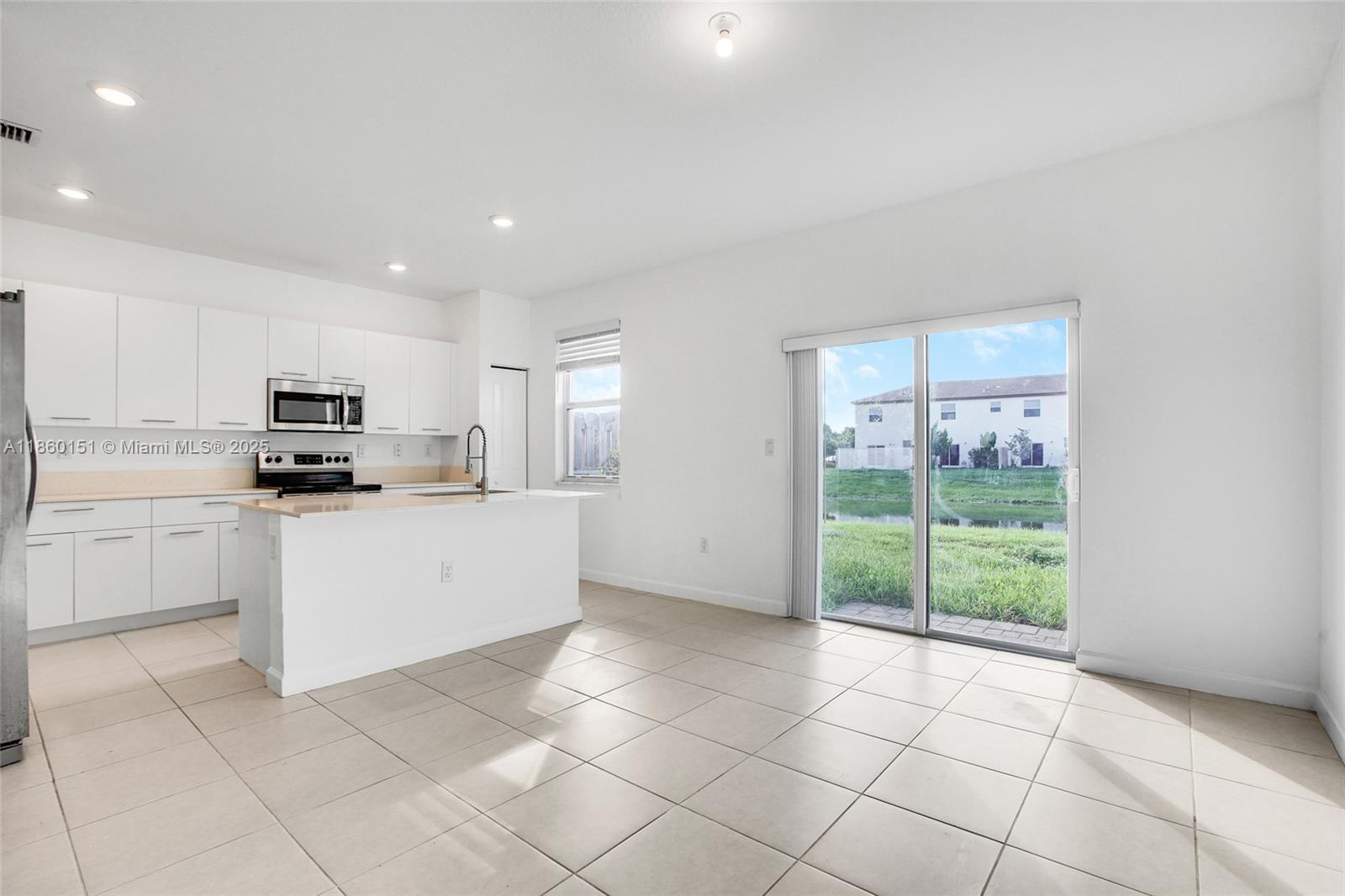 Property photo # 6