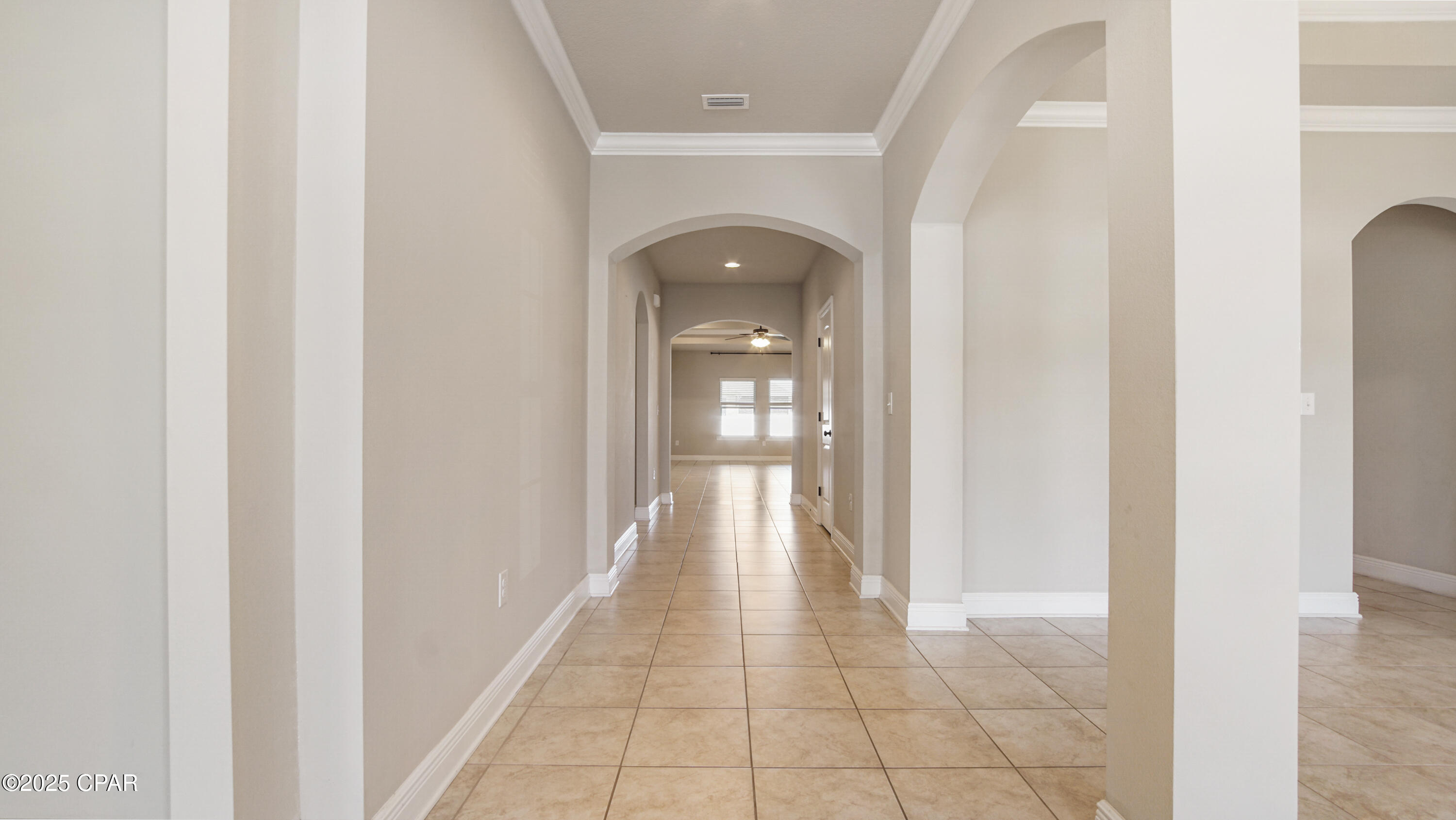 Image 20 For 221 Shoreview Drive