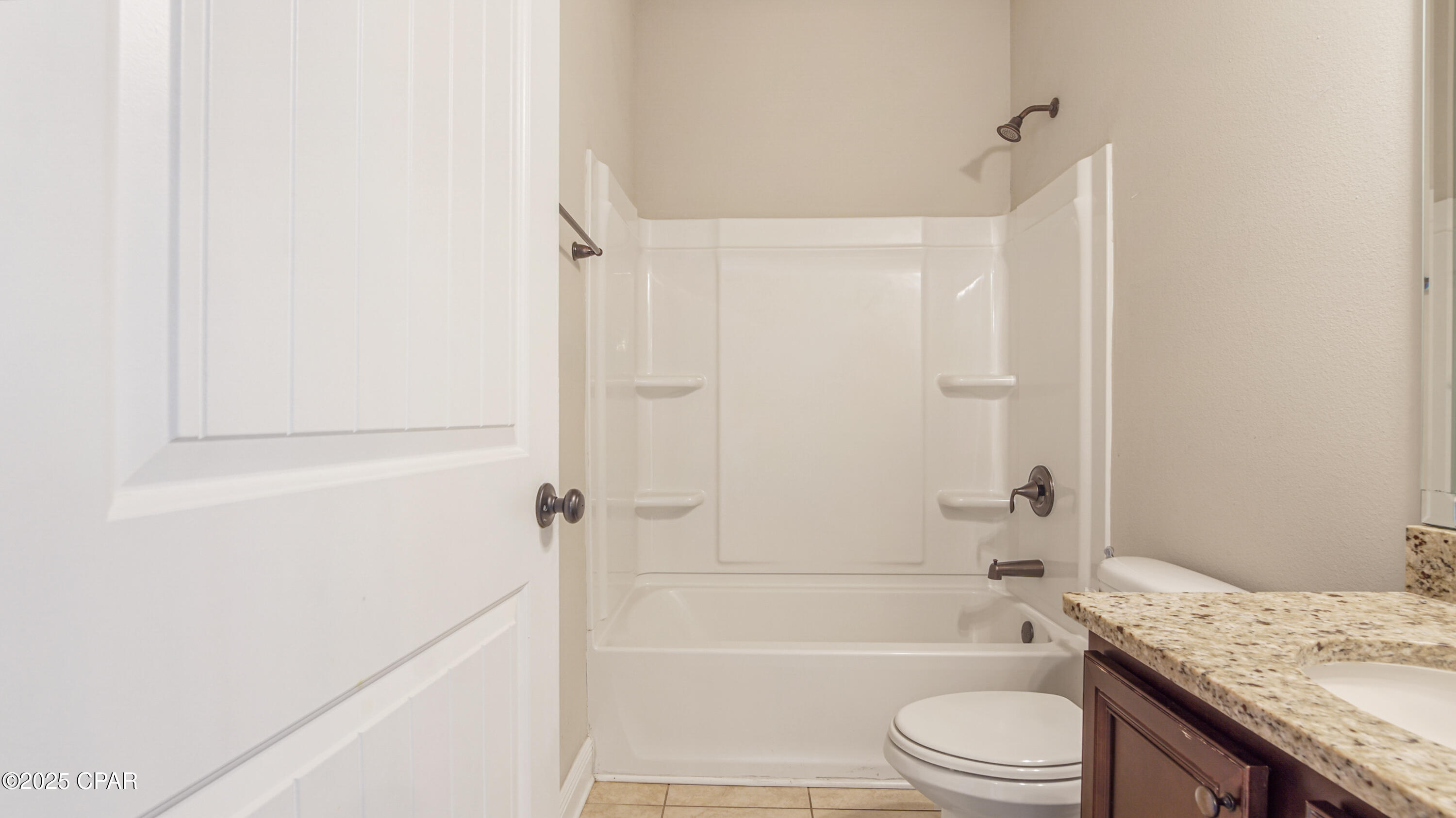 Image 45 For 221 Shoreview Drive