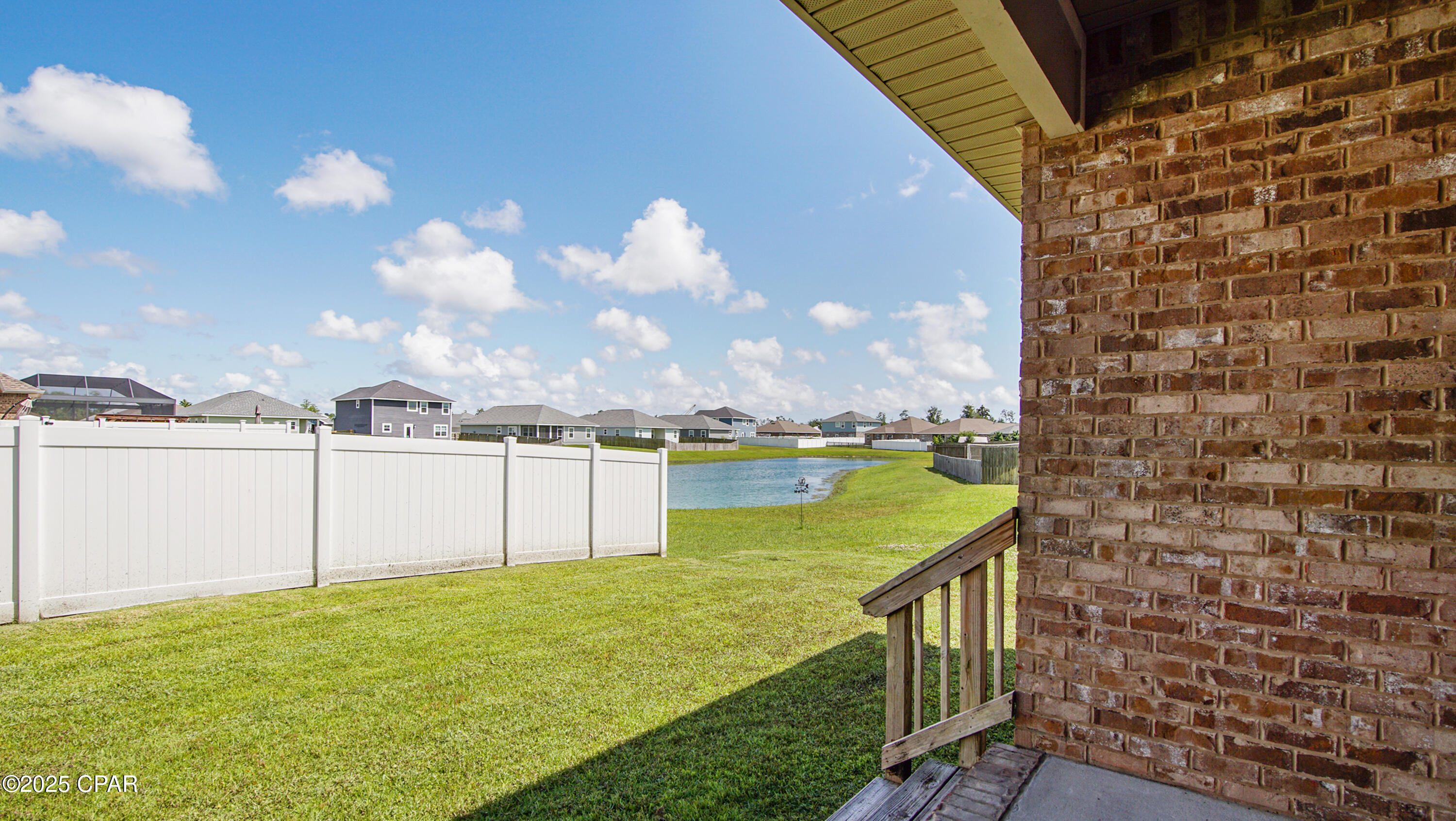 Image 65 For 221 Shoreview Drive