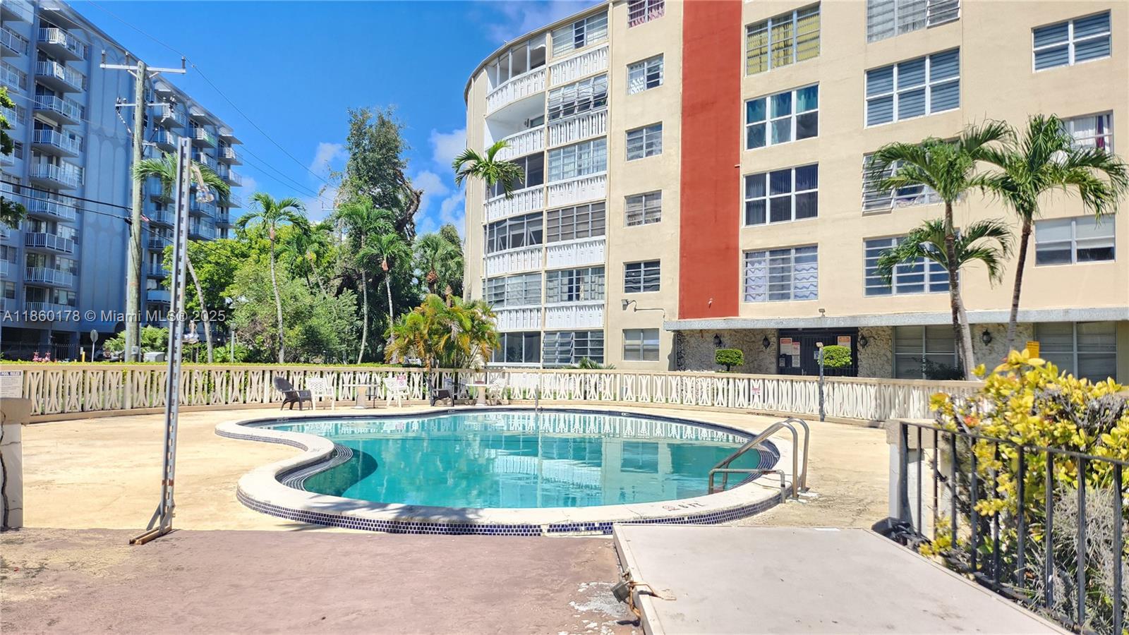 Property photo # 0