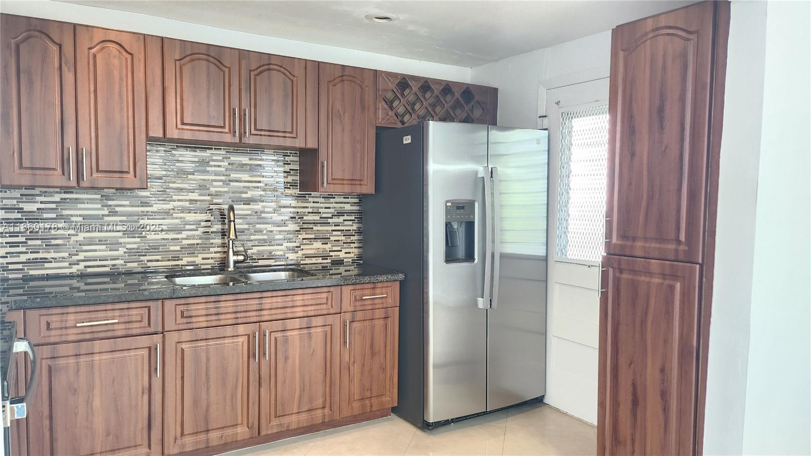 Property photo # 2