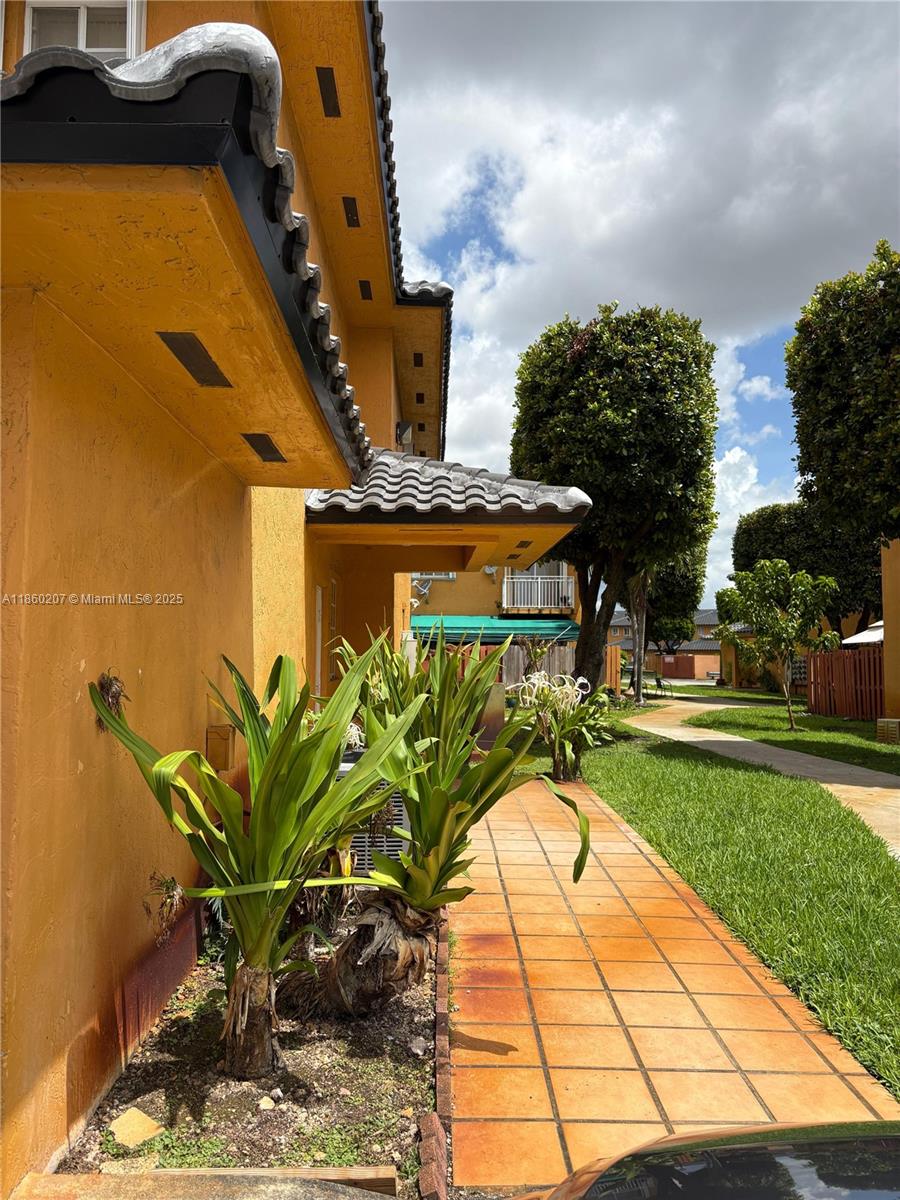 Property photo # 6