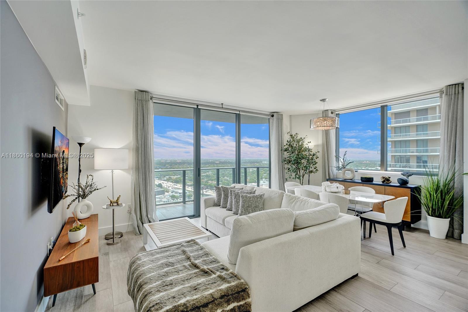 Condo for Rent in Miami, FL