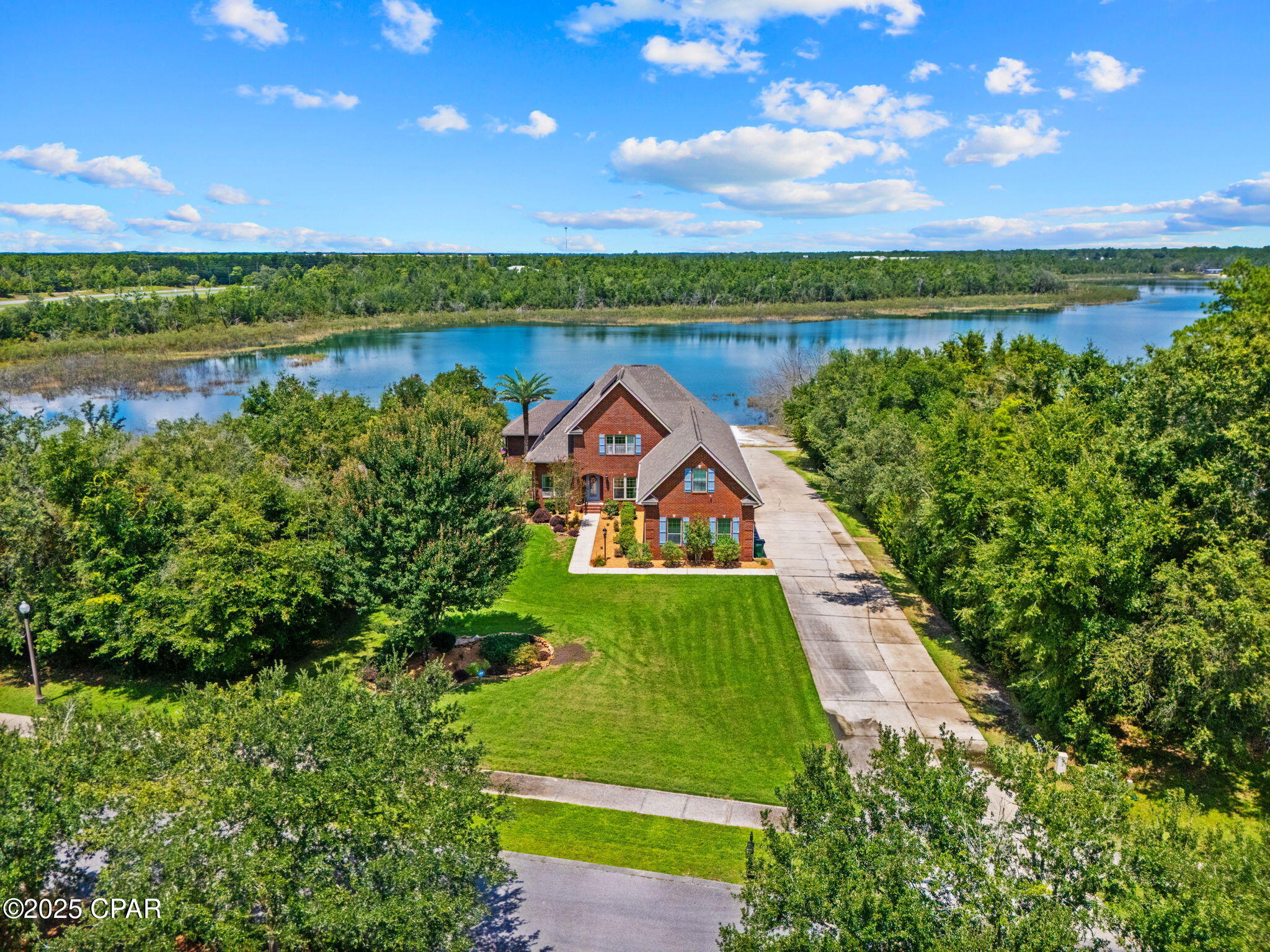 Image 74 For 111 Lake Merial Boulevard