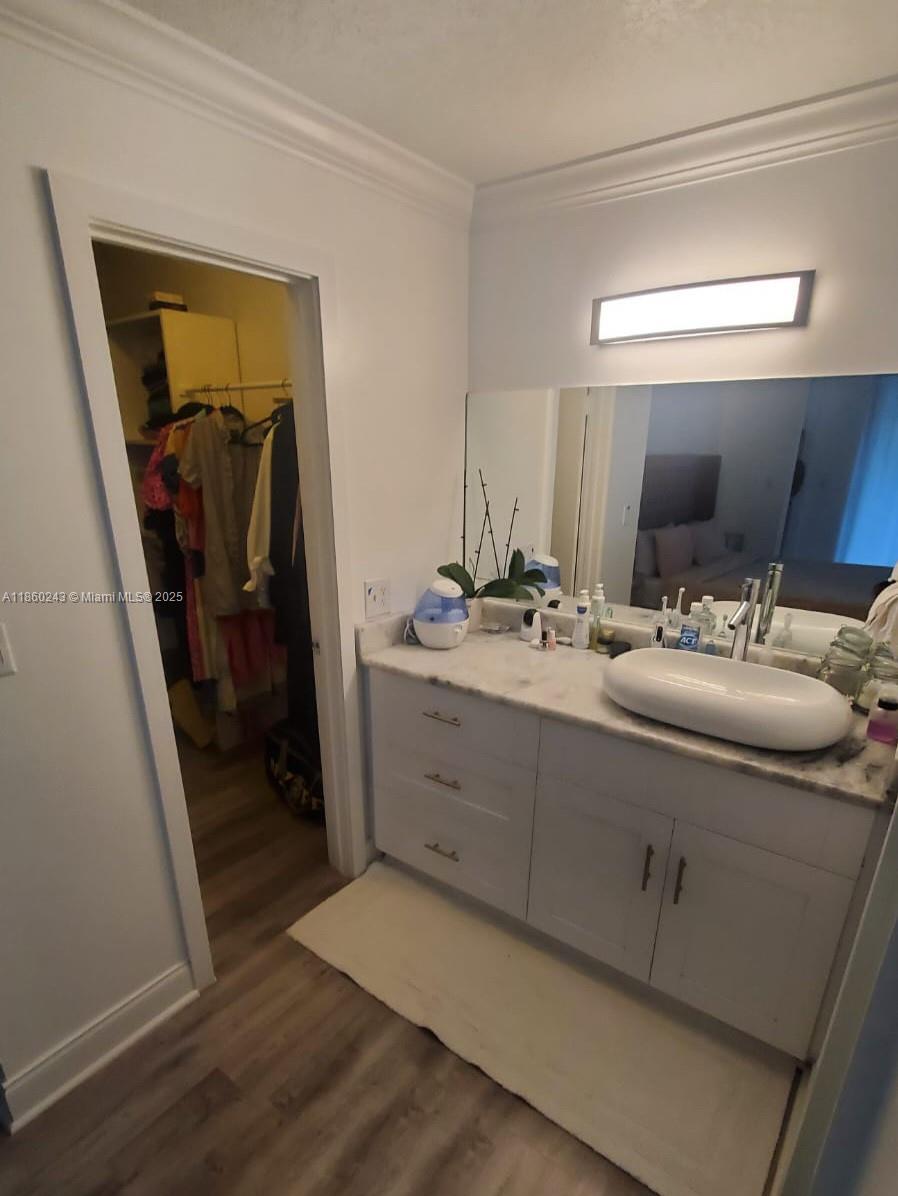 Property photo # 3