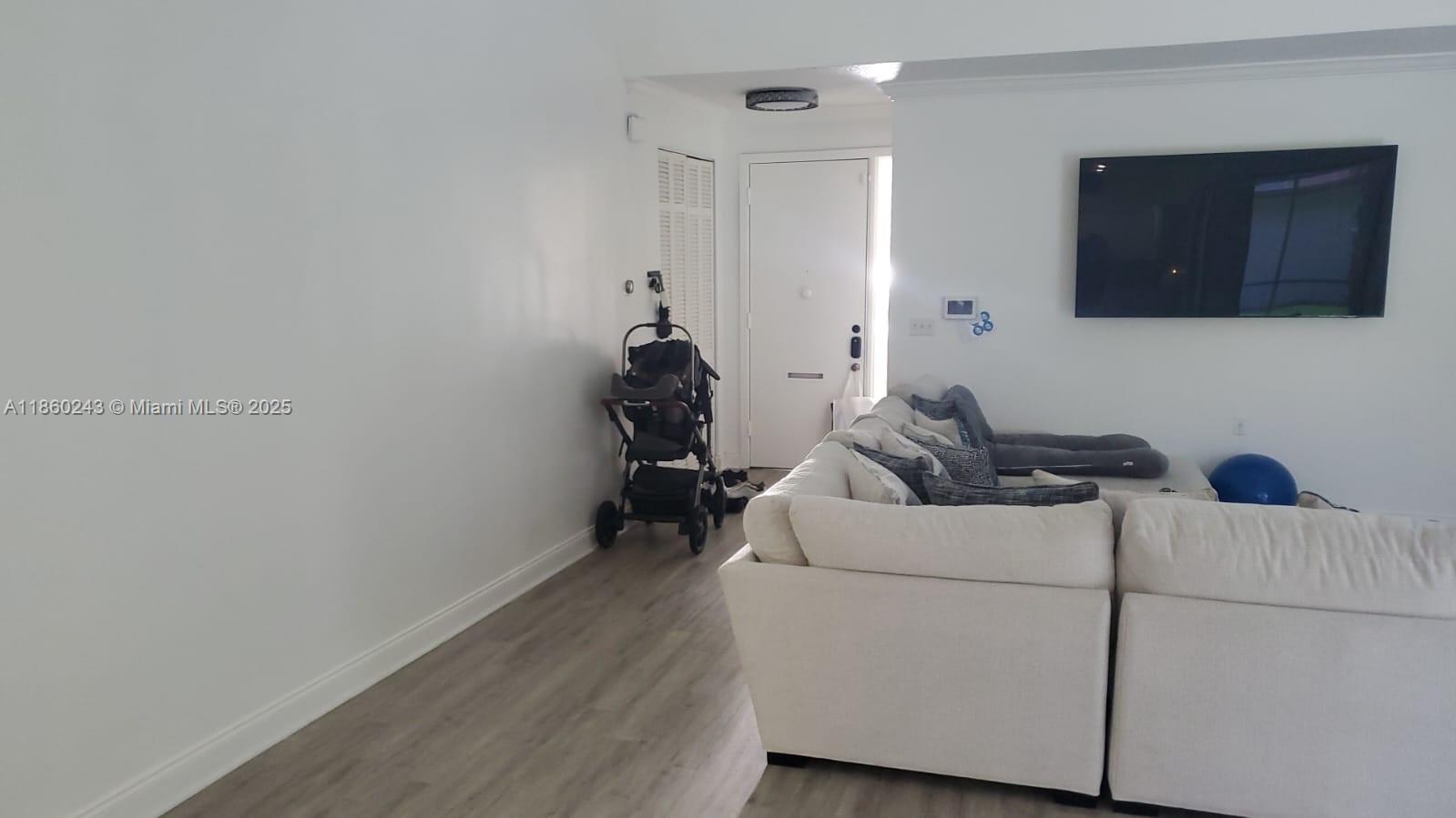 Property photo # 2