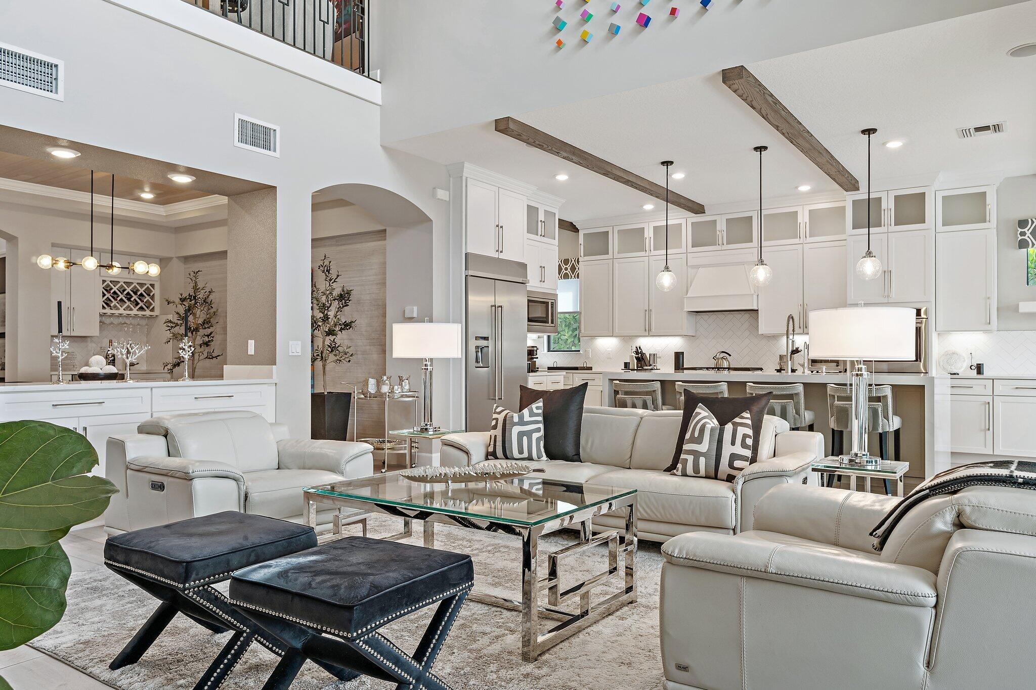 Image to showcase the property located at 122 Cerulean Key Way