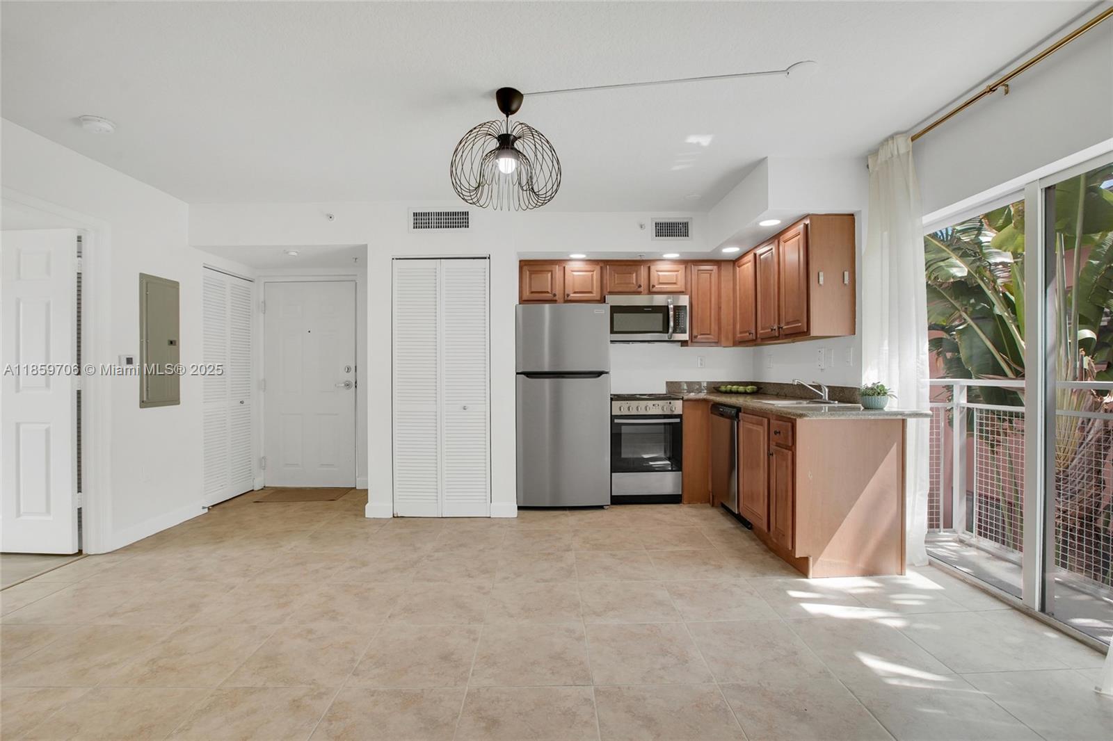 Property photo # 2