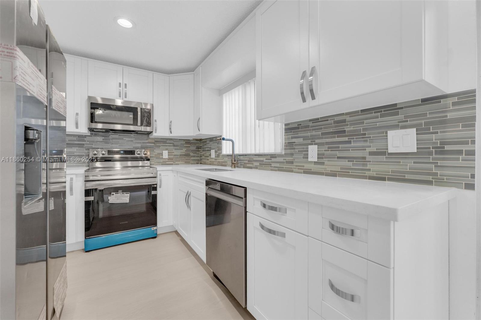 Property photo # 9