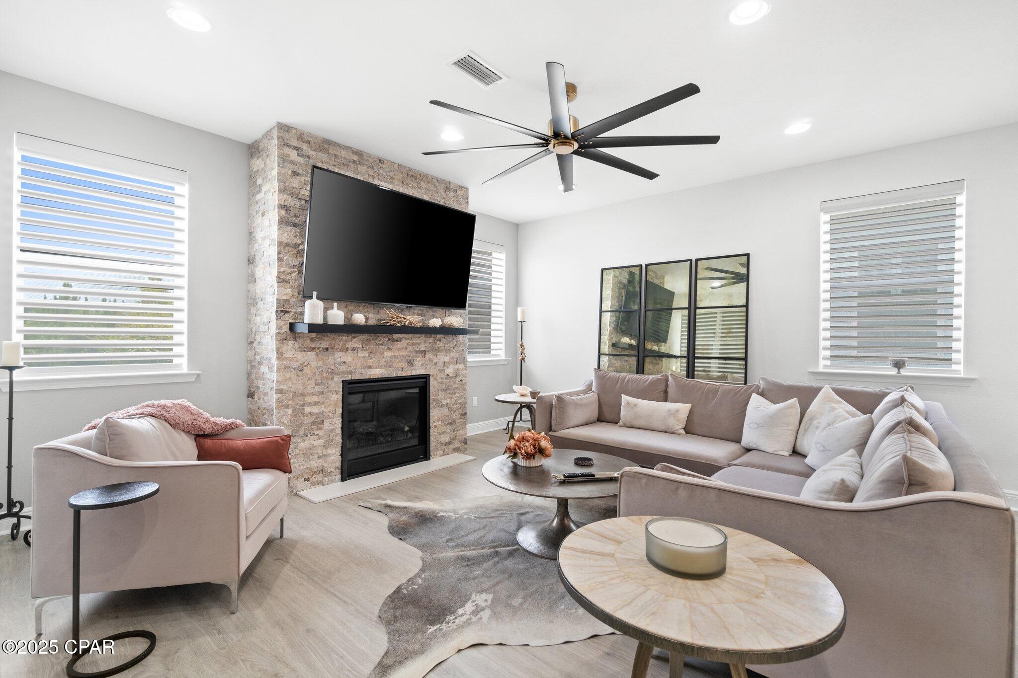 Image 19 For 8411 Coral Reef Way
