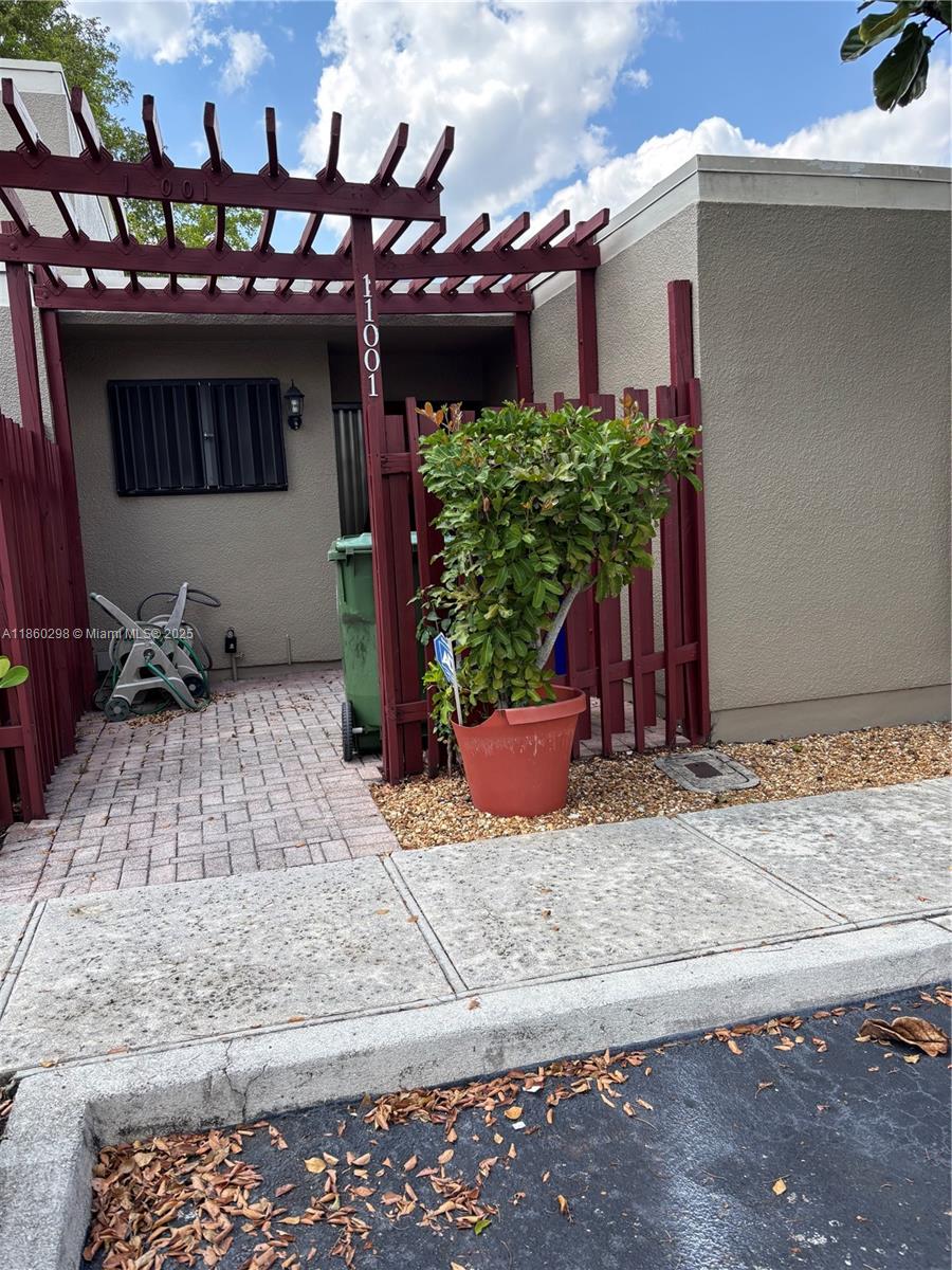 Property photo # 0