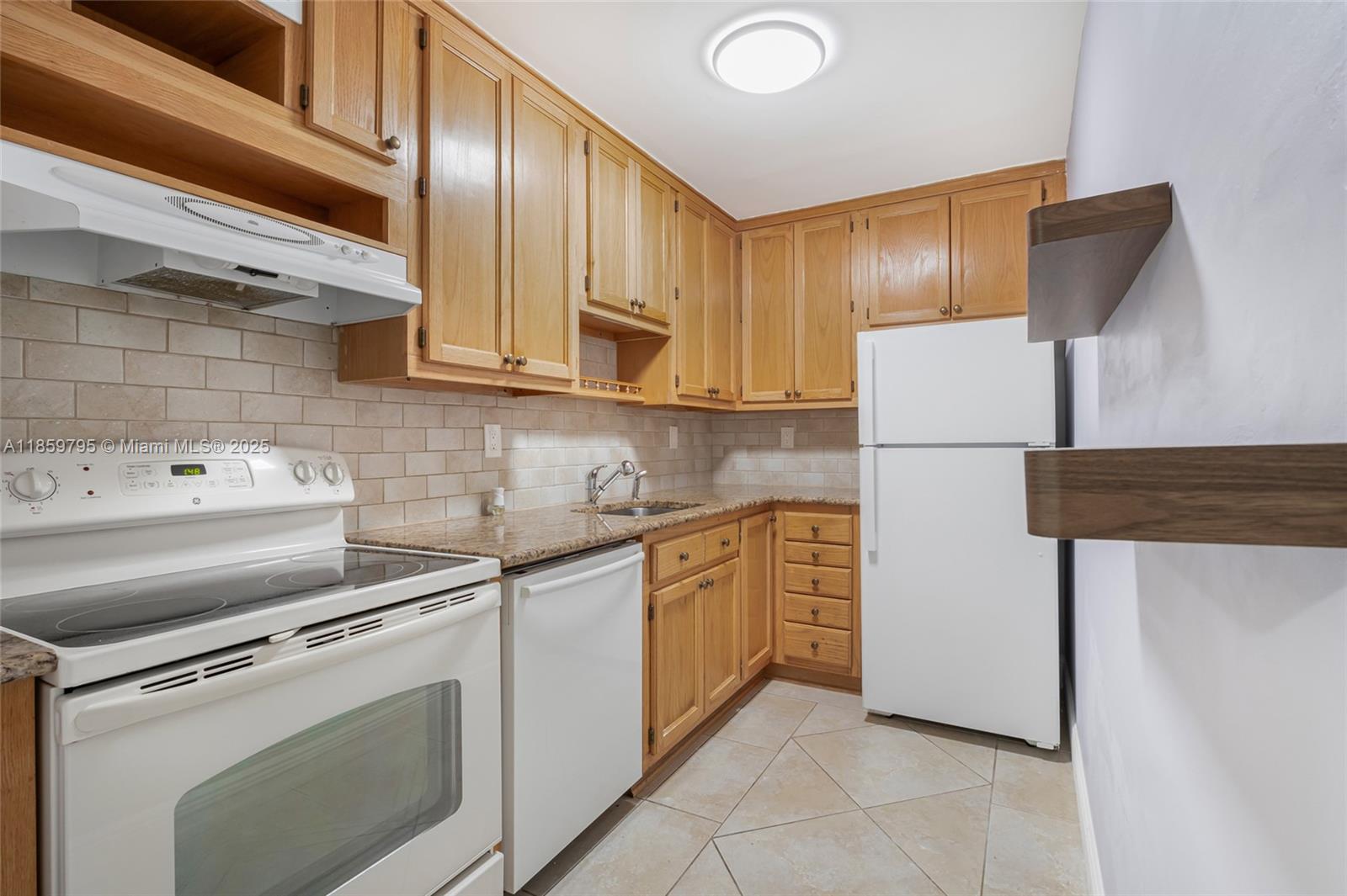 Property photo # 7