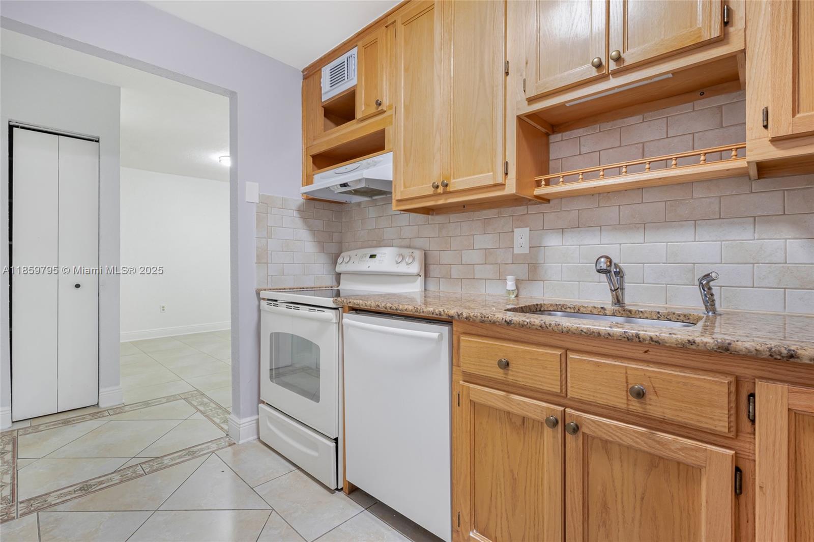 Property photo # 9