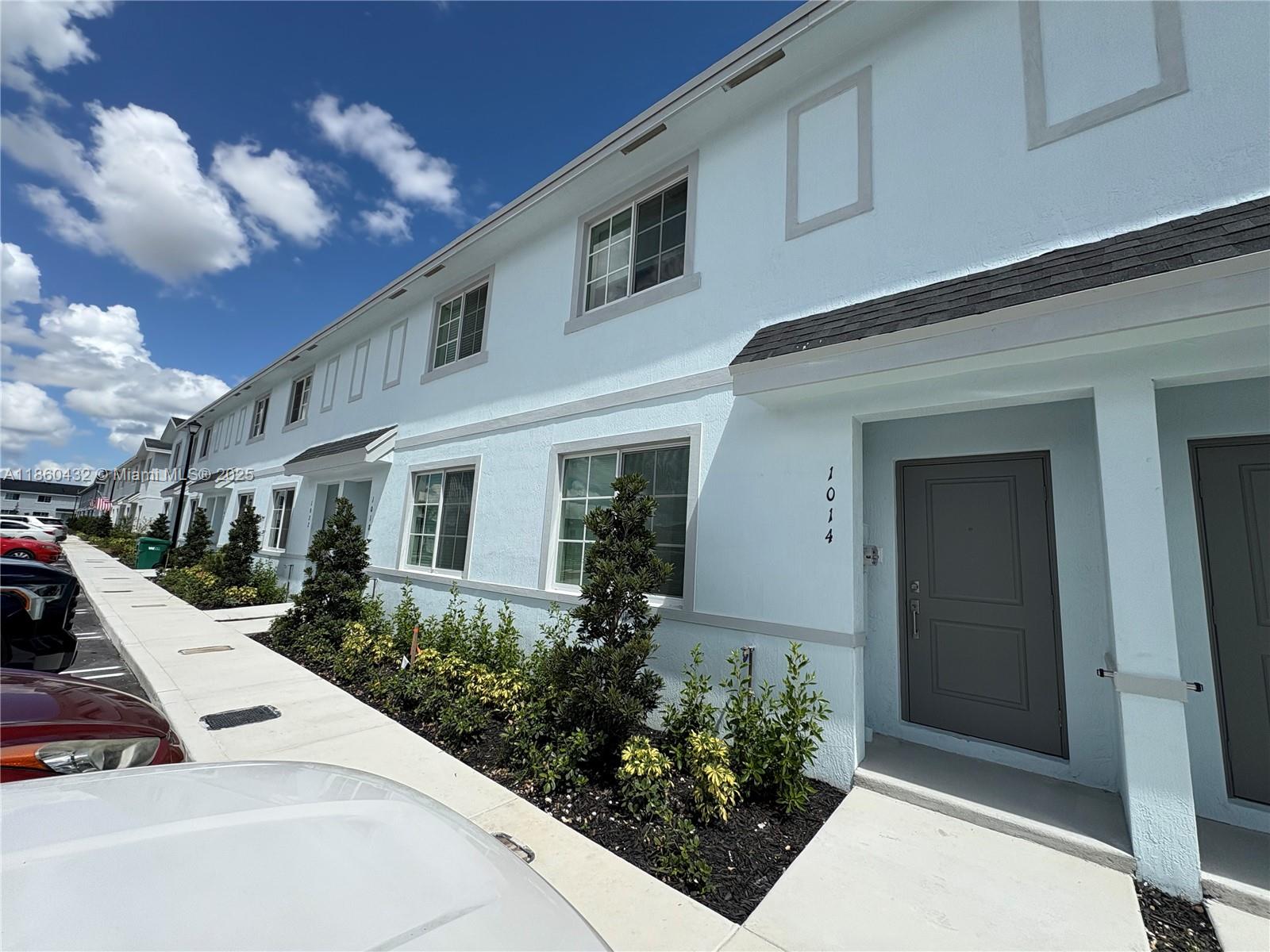Property photo # 0